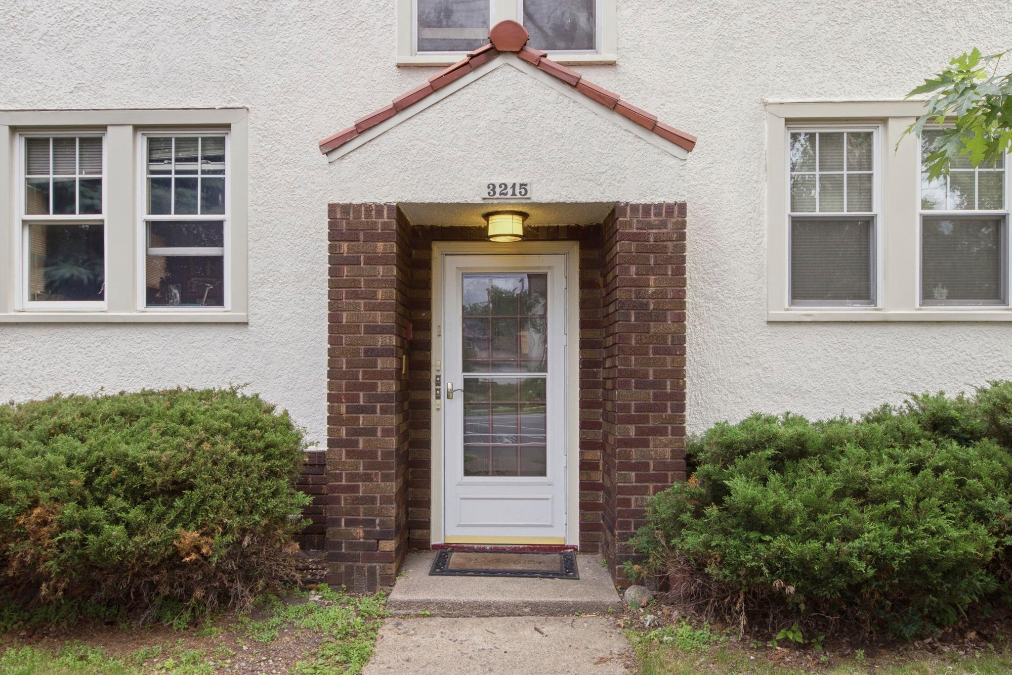 3215 Chicago Ave S, Minneapolis, MN 55407