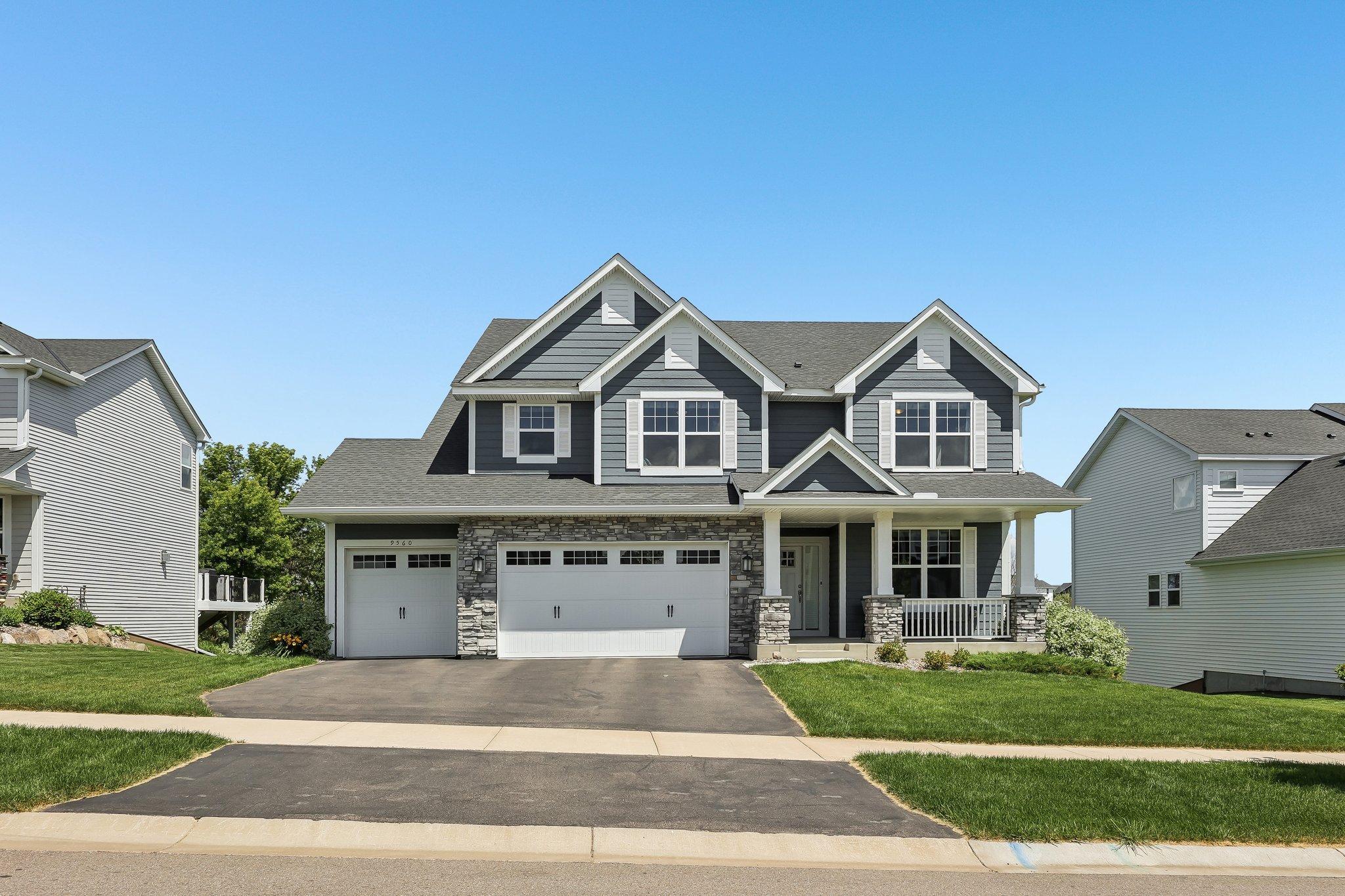 9560 Timber Ter, Victoria, MN 55386