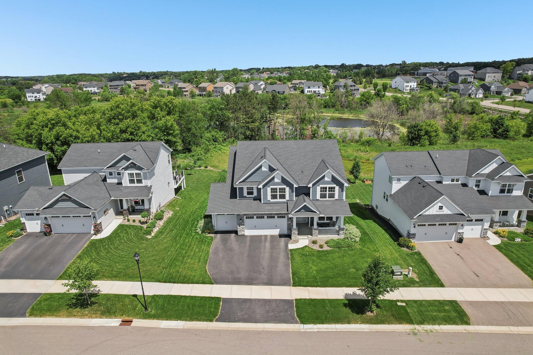 9560 Timber Ter, Victoria, MN 55386