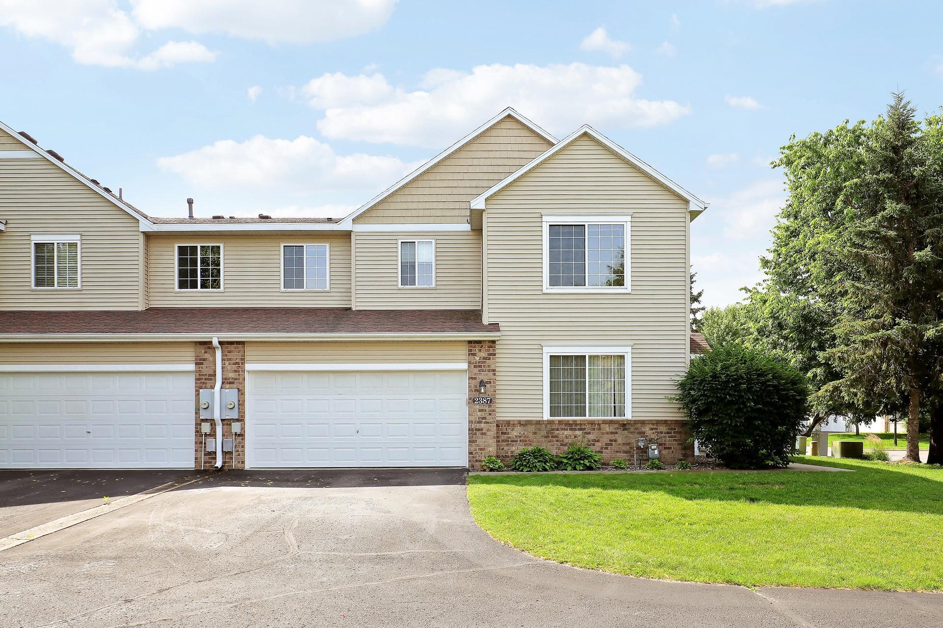 2387 119th Cir NE, Blaine, MN 55449