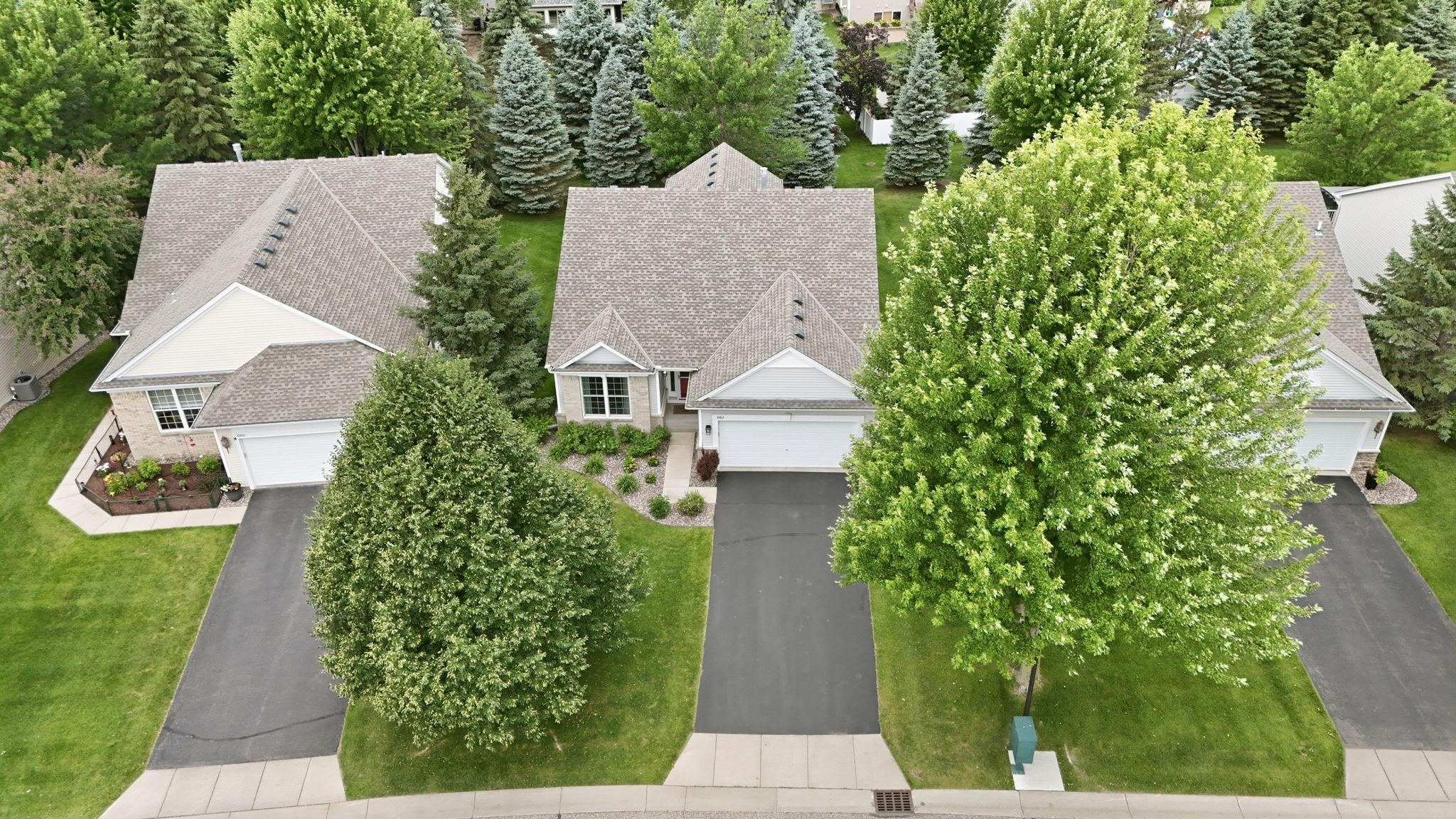 10812 Thone Cir, Woodbury, MN 55129