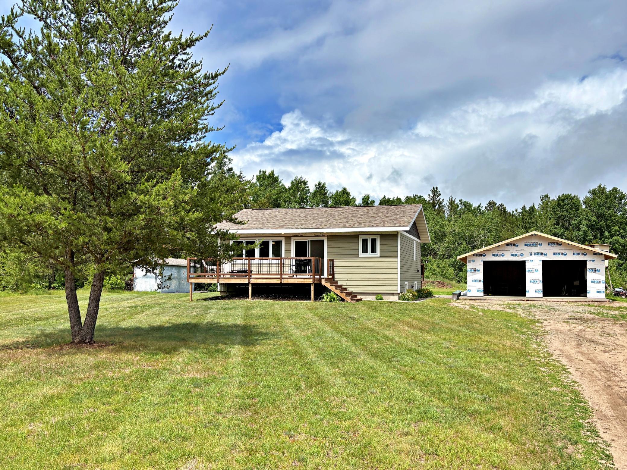 18704 370th St, Menahga, MN 56464