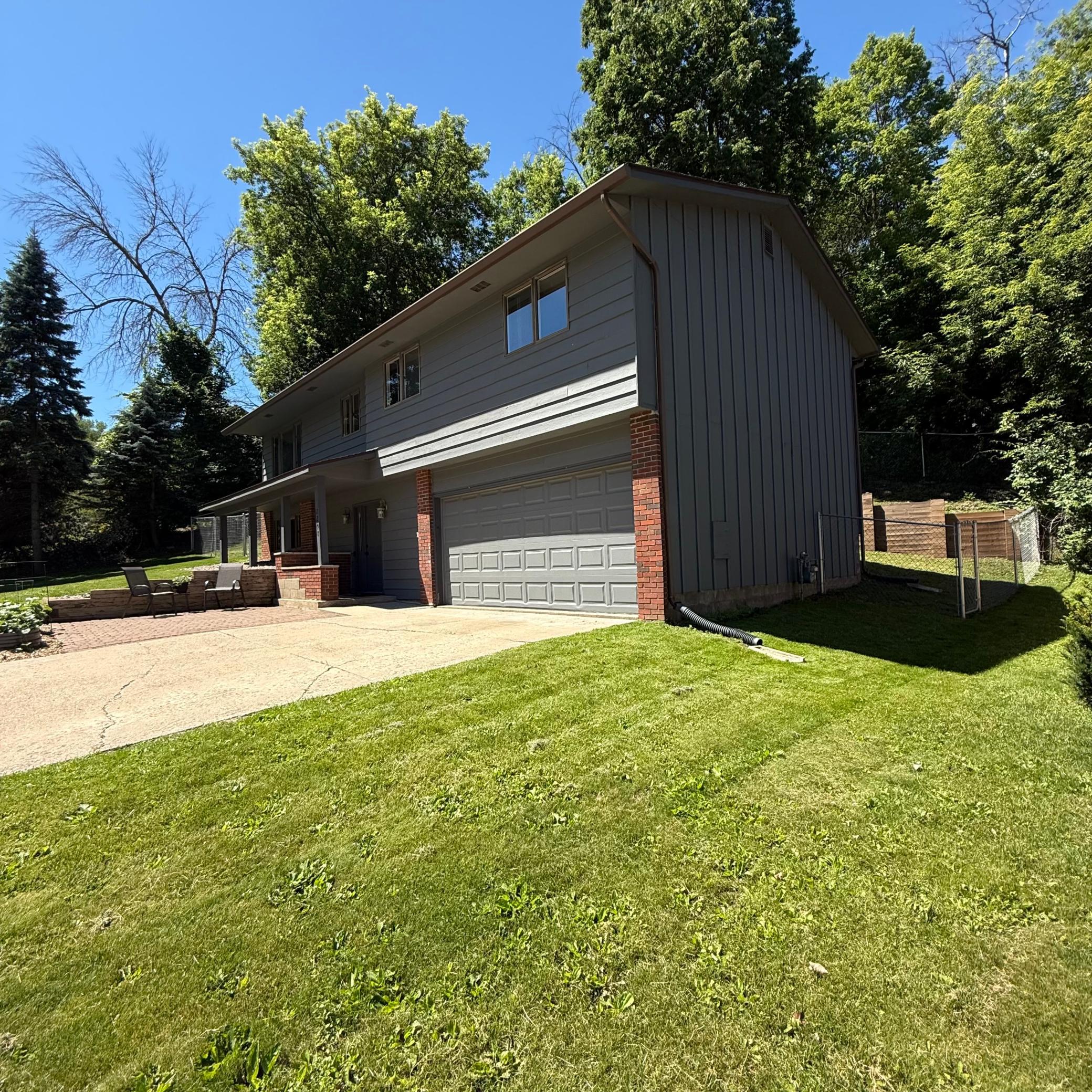 2298 Brooks Ave, Red Wing, MN 55066