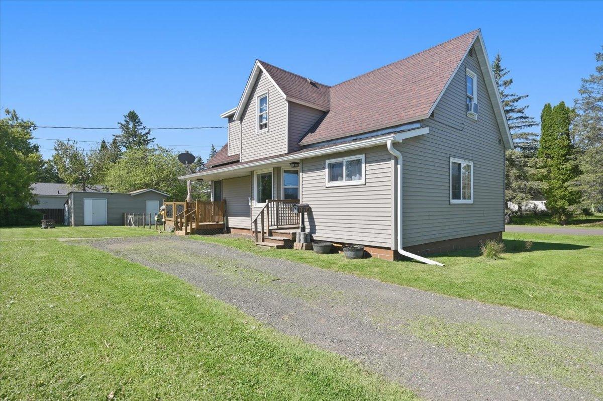 1824 N 53rd St, Superior, WI 54880