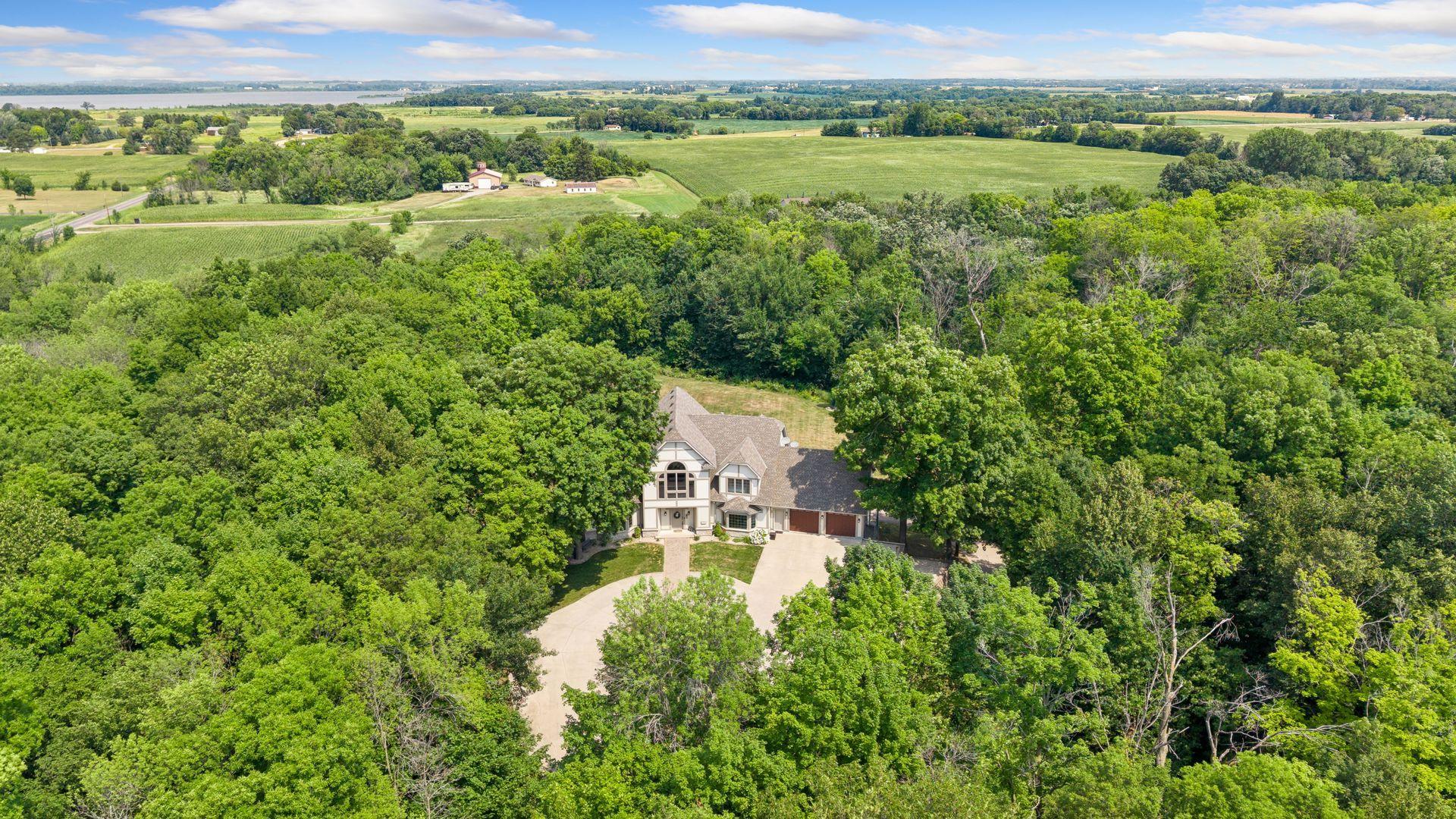 2510 Hamlin Ave NE, Saint Michael, MN 55376