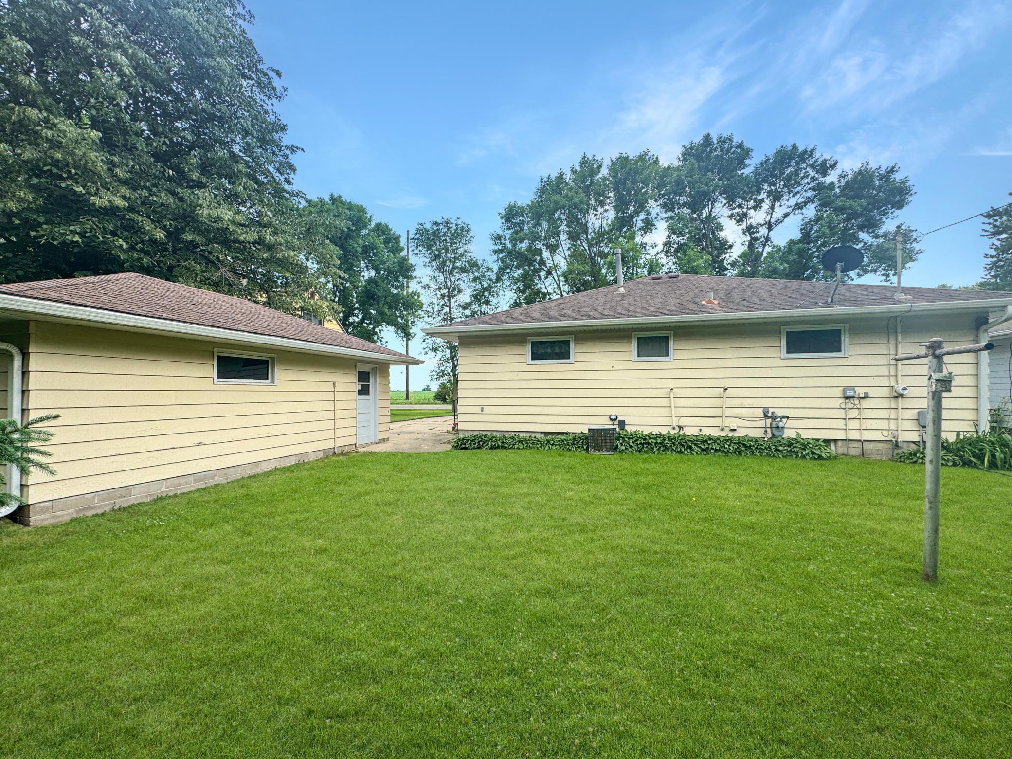 2727 34th St, Slayton, MN 56172