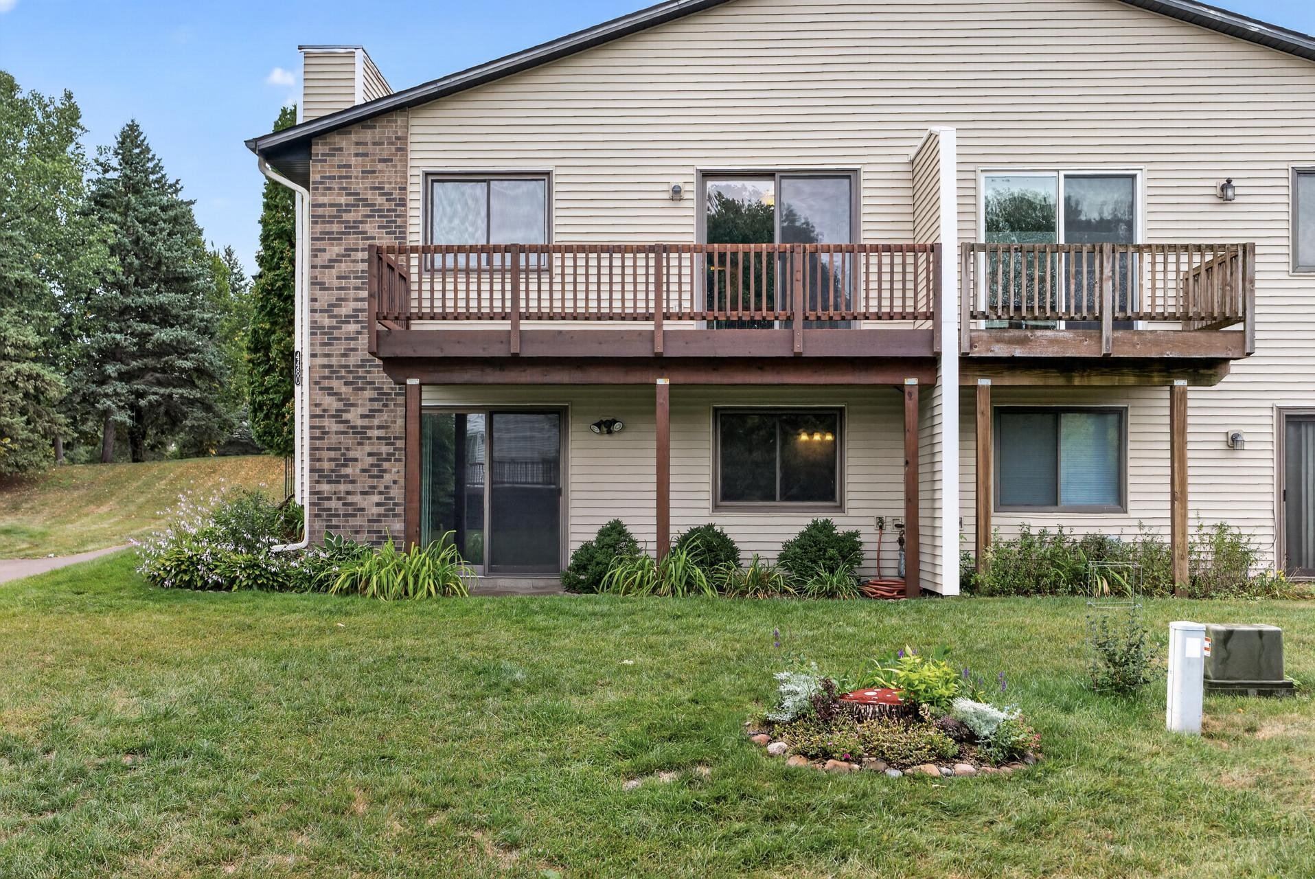 4480 Clover Ln #A, Eagan, MN 55122