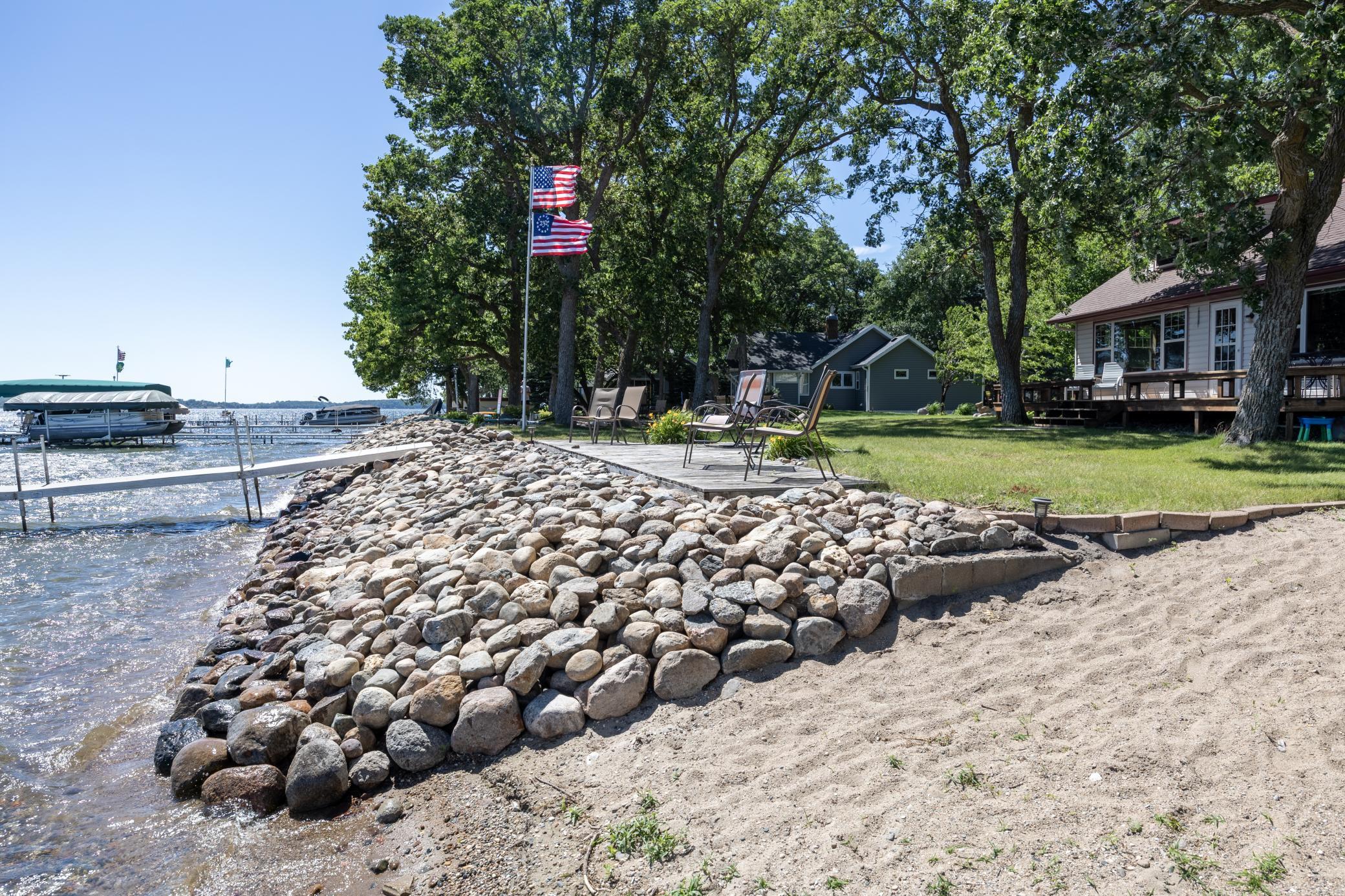 22548 Senns Beach Dr, Detroit Lakes, MN 56501