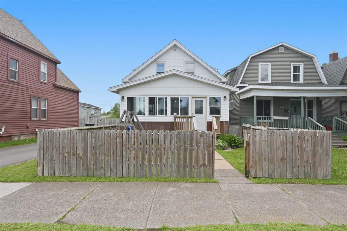 2019 Banks Ave, Superior, WI 54880