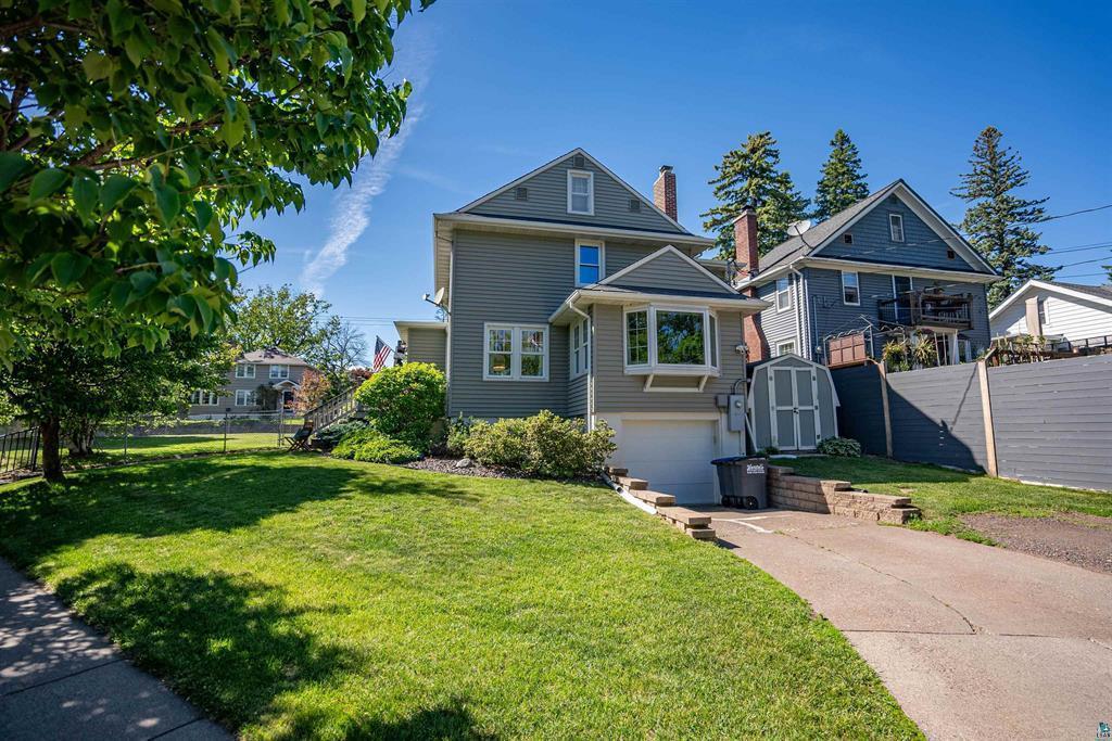 3 E College St, Duluth, MN 55812