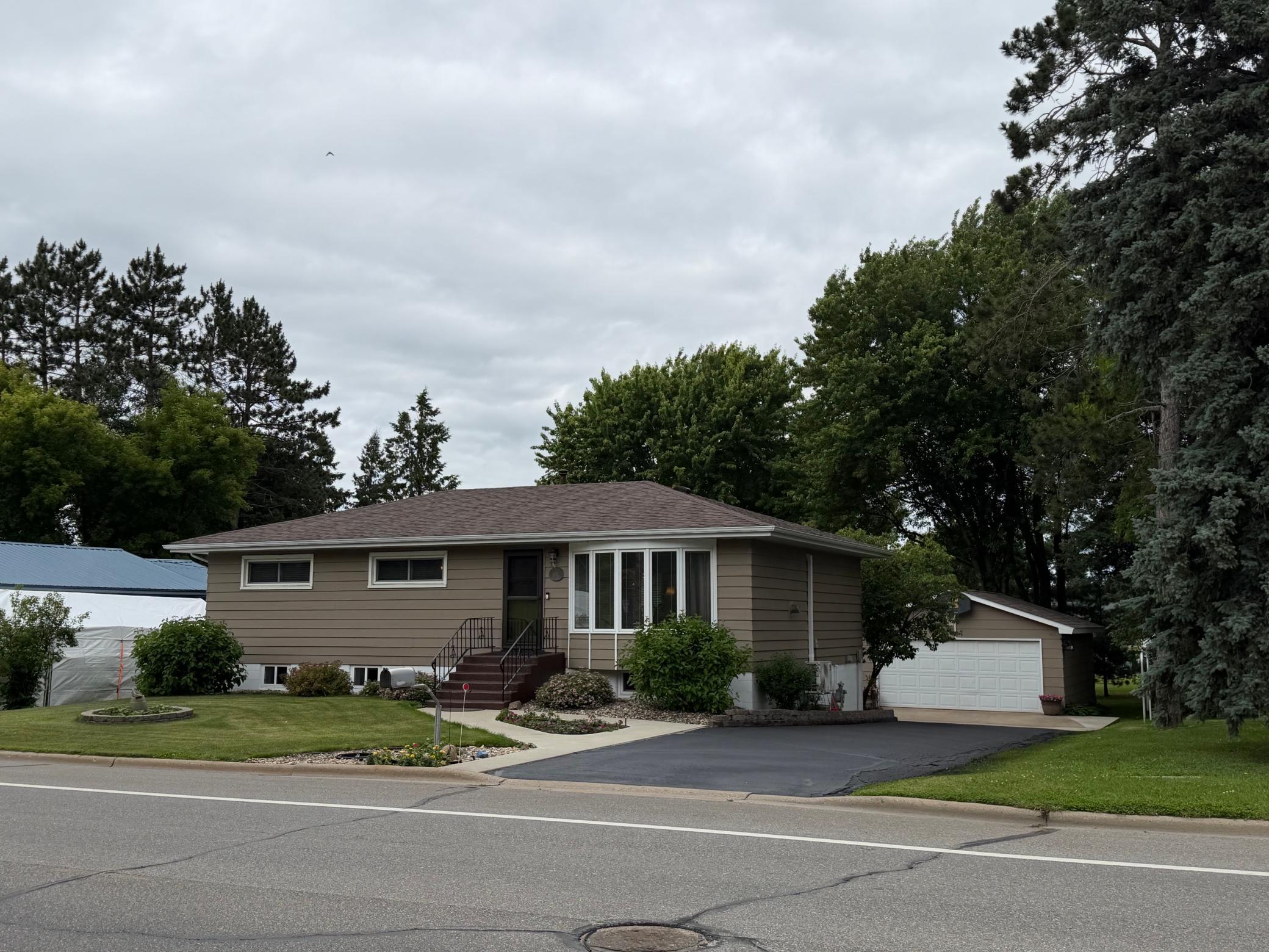 720 1st Ave NE, Long Prairie, MN 56347