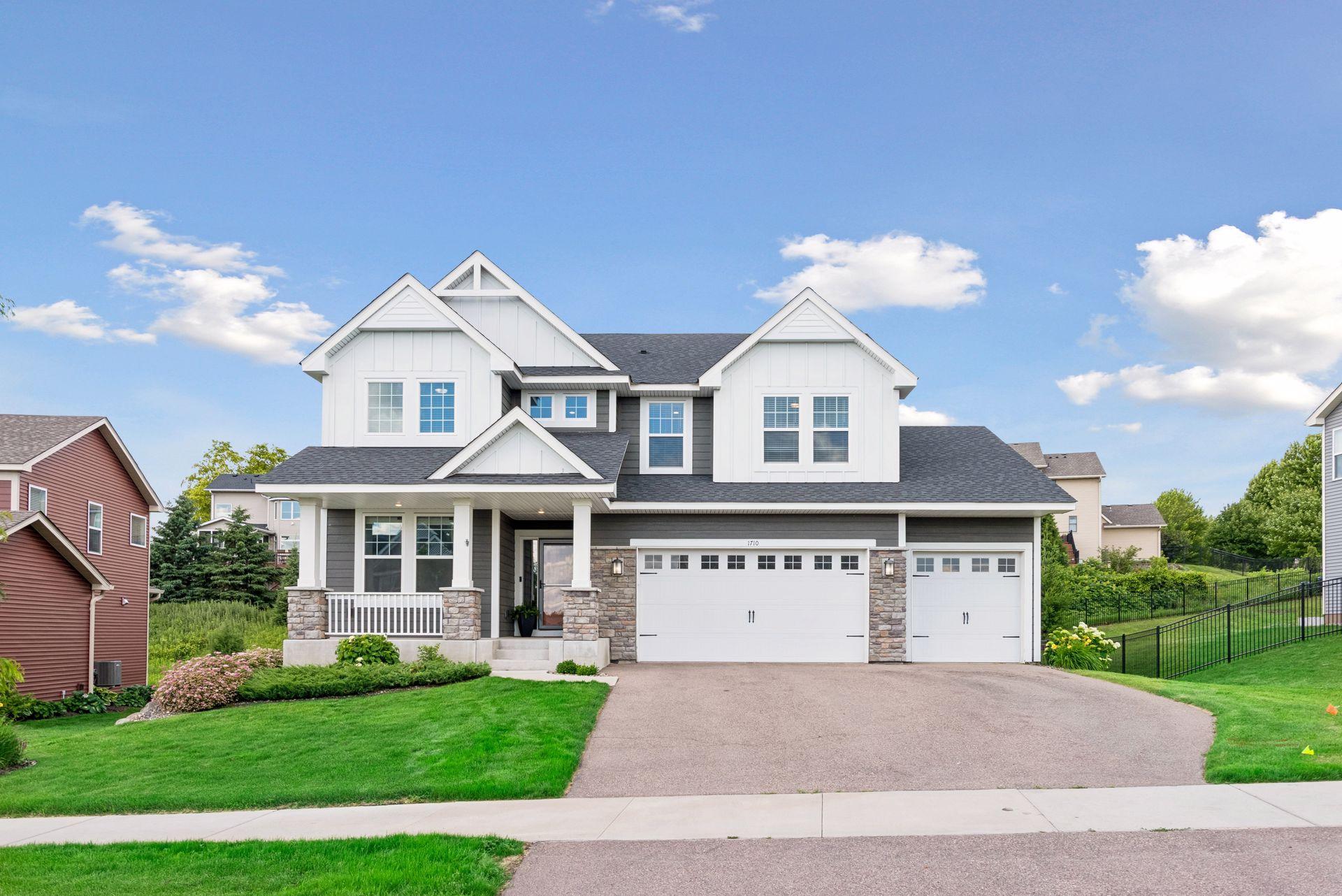 1710 Bluegrass Trl, Victoria, MN 55386