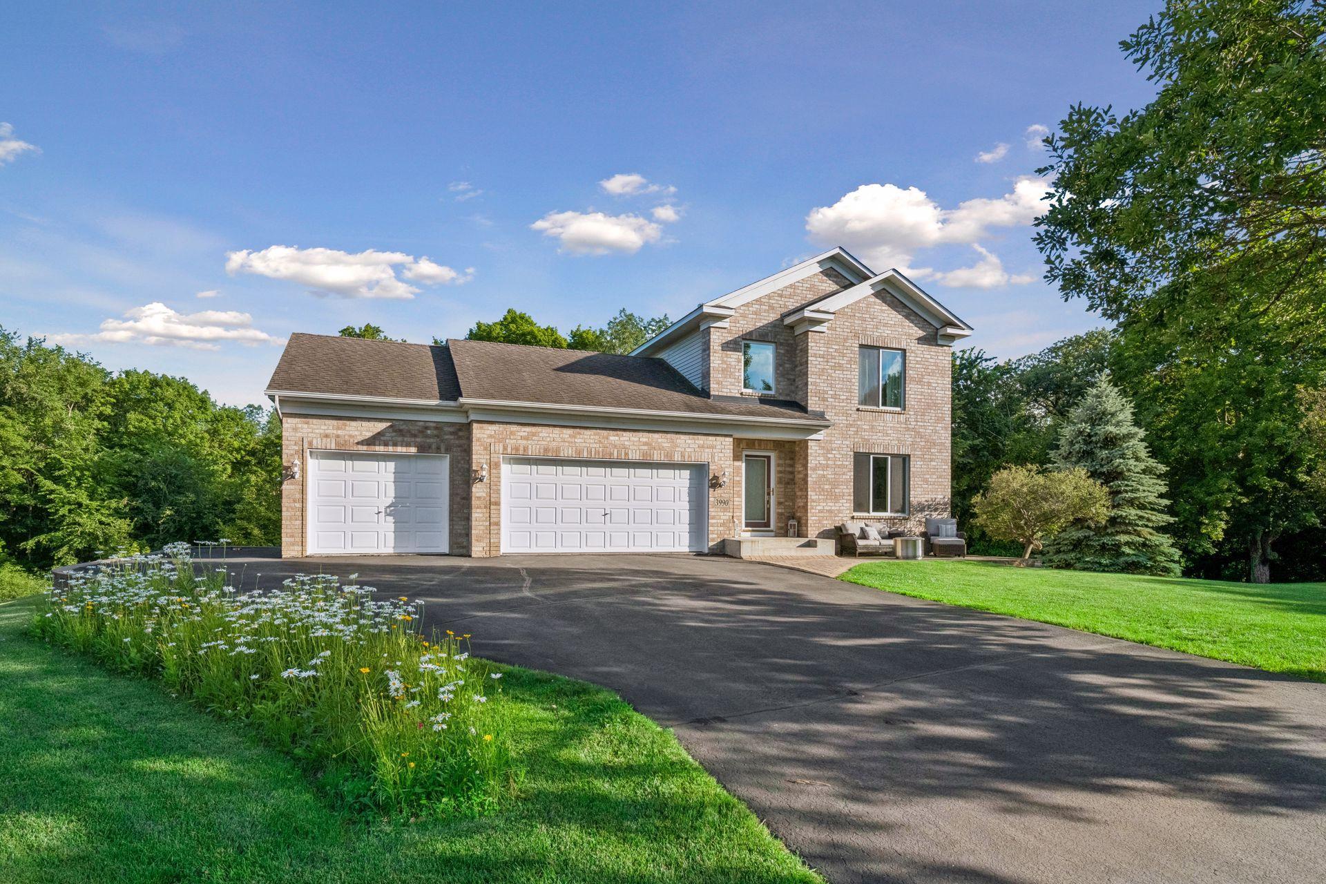 3990 Forest Ct, Saint Bonifacius, MN 55375