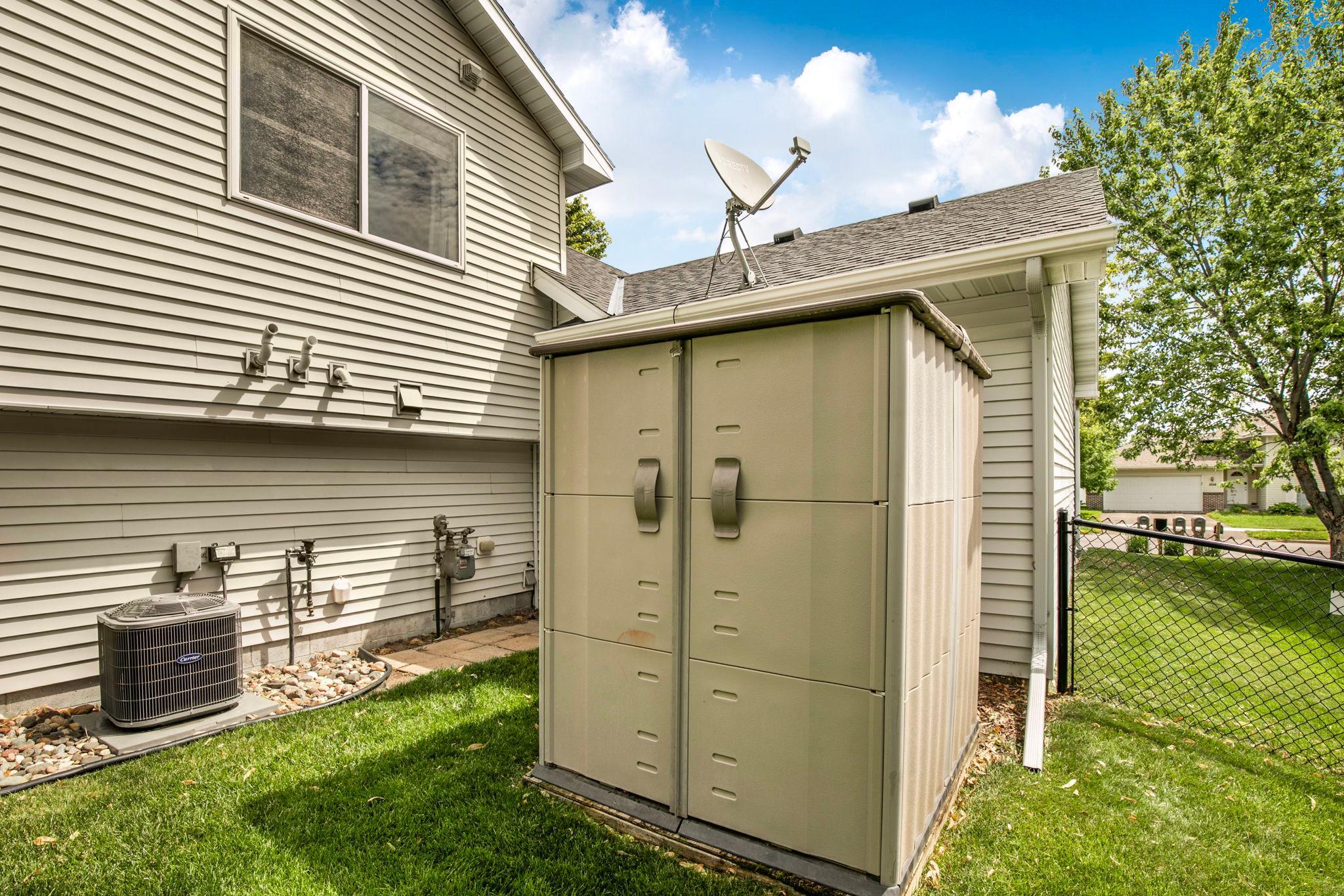 1263 Stone Ridge Rd, Sauk Rapids, MN 56379