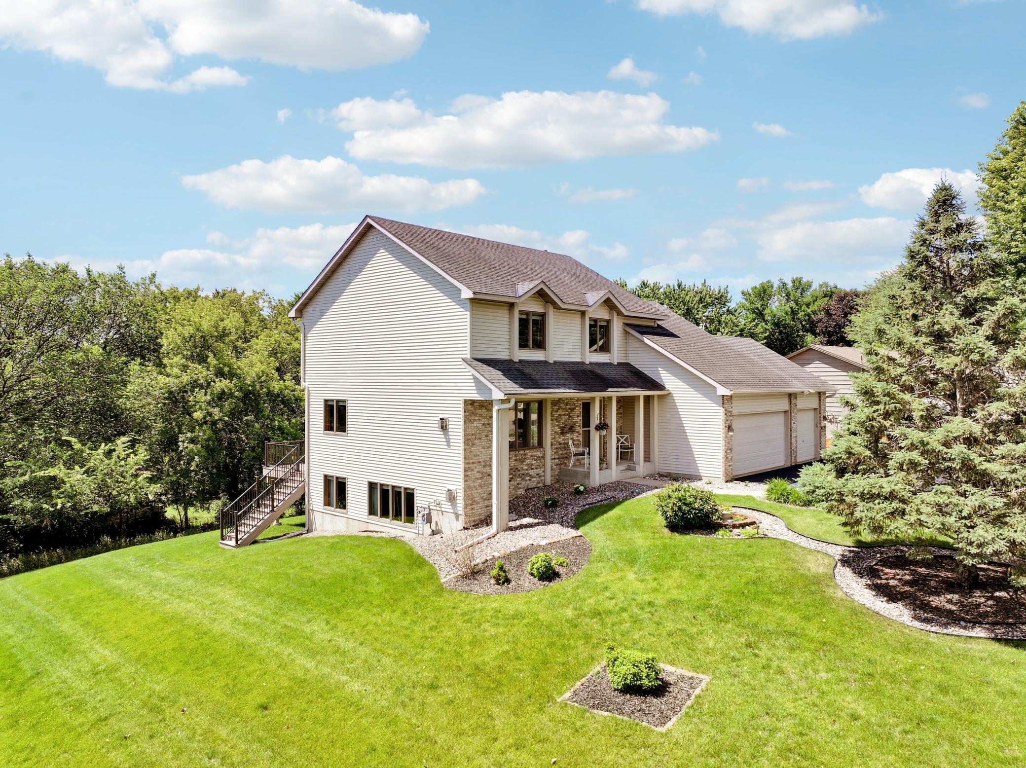 13865 Forest Hill Rd, Eden Prairie, MN 55346