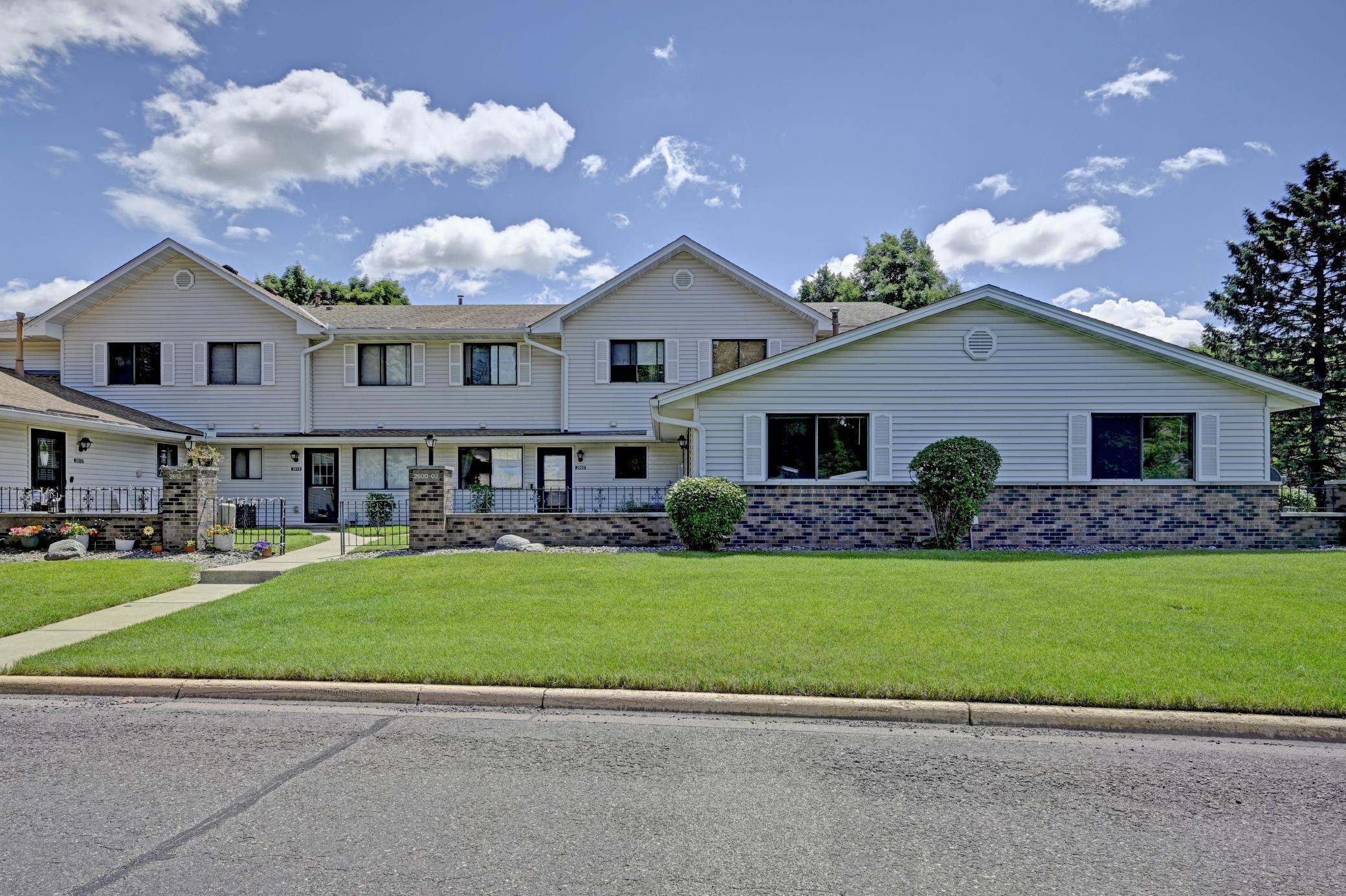 2602 Brookdale Ln, Brooklyn Park, MN 55444