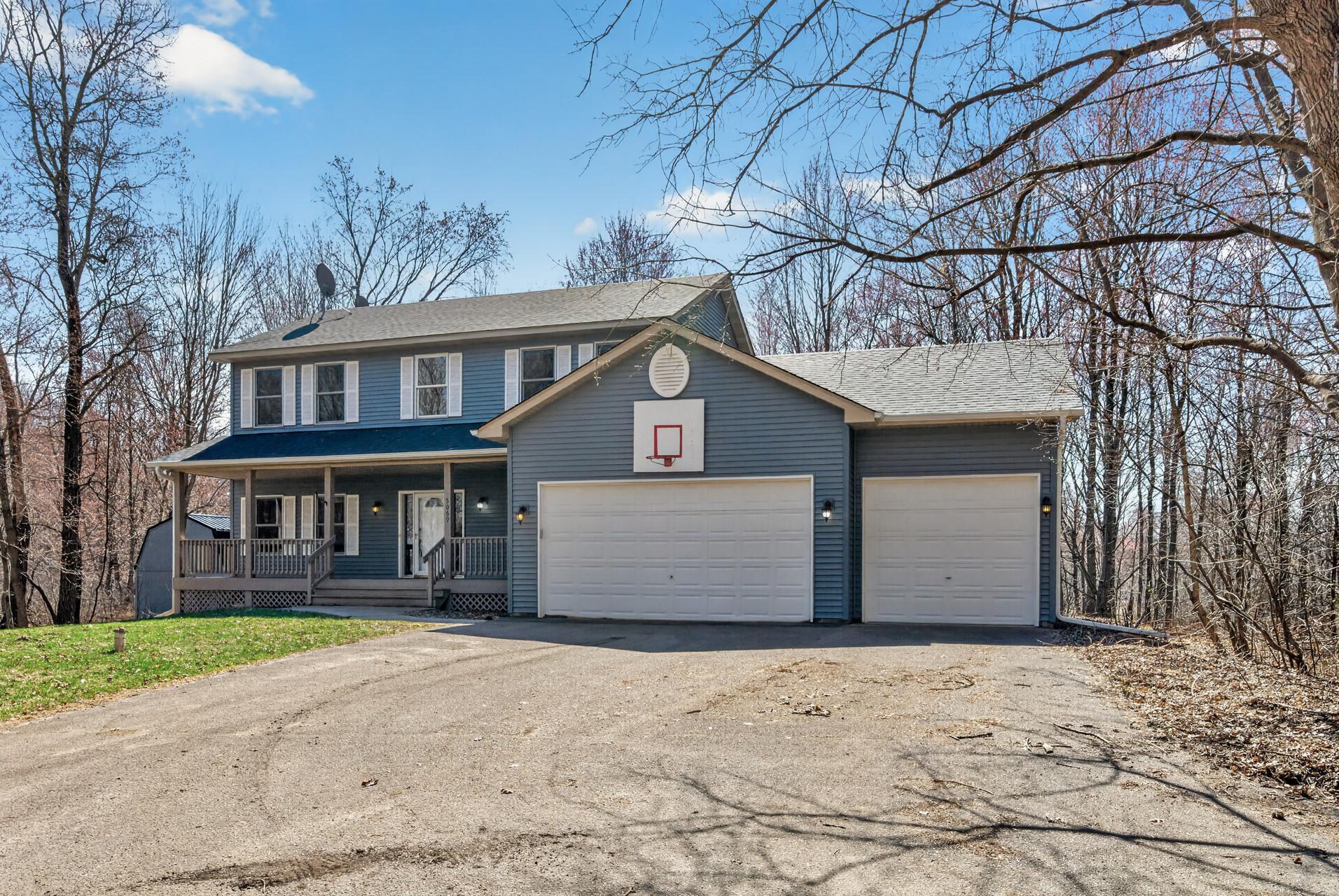 5069 360th St, North Branch, MN 55056
