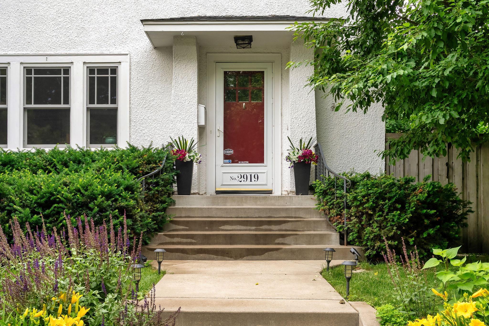 2919 W 47th St, Minneapolis, MN 55410