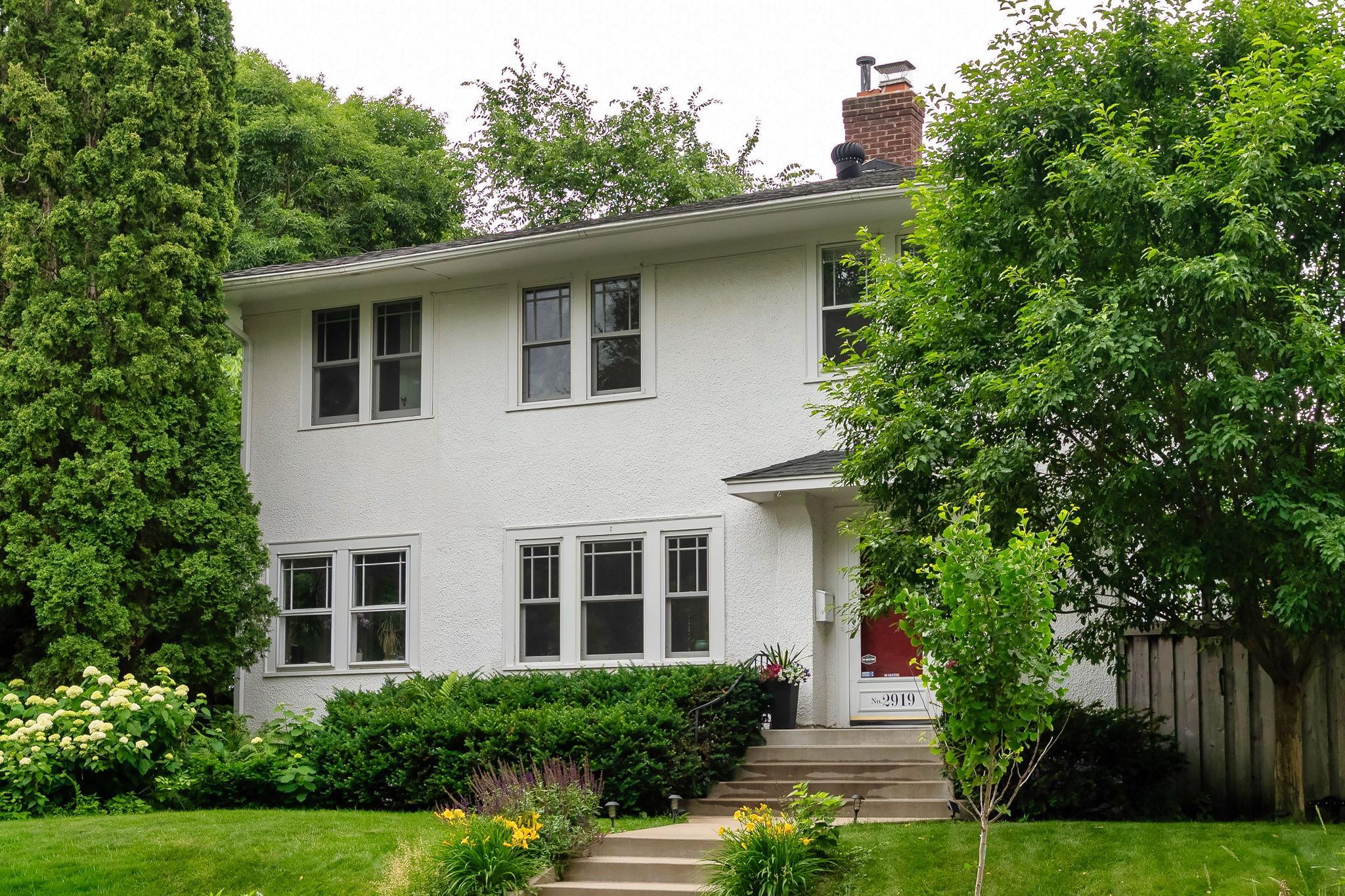 2919 W 47th St, Minneapolis, MN 55410