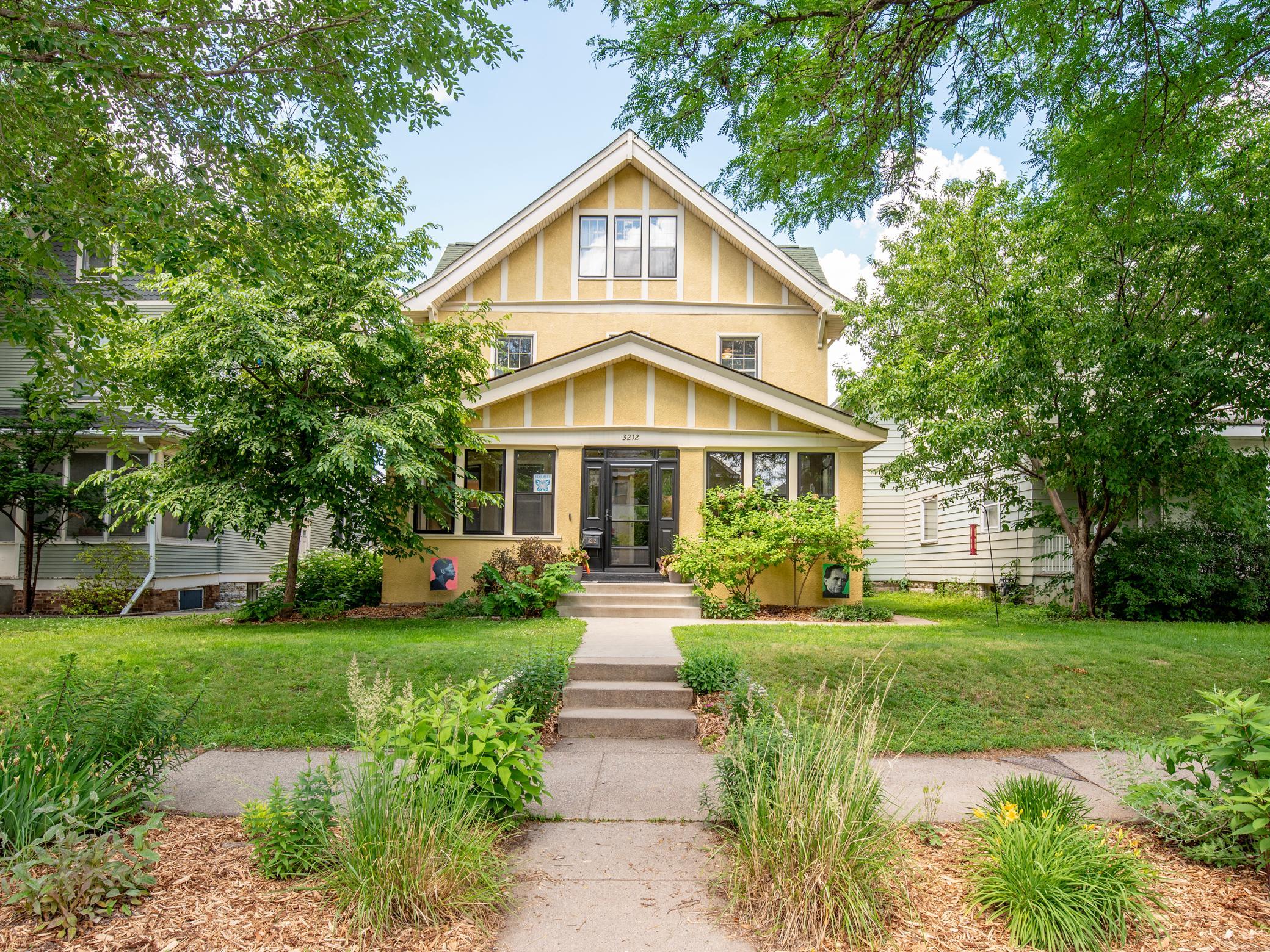 3212 Dupont Ave S, Minneapolis, MN 55408