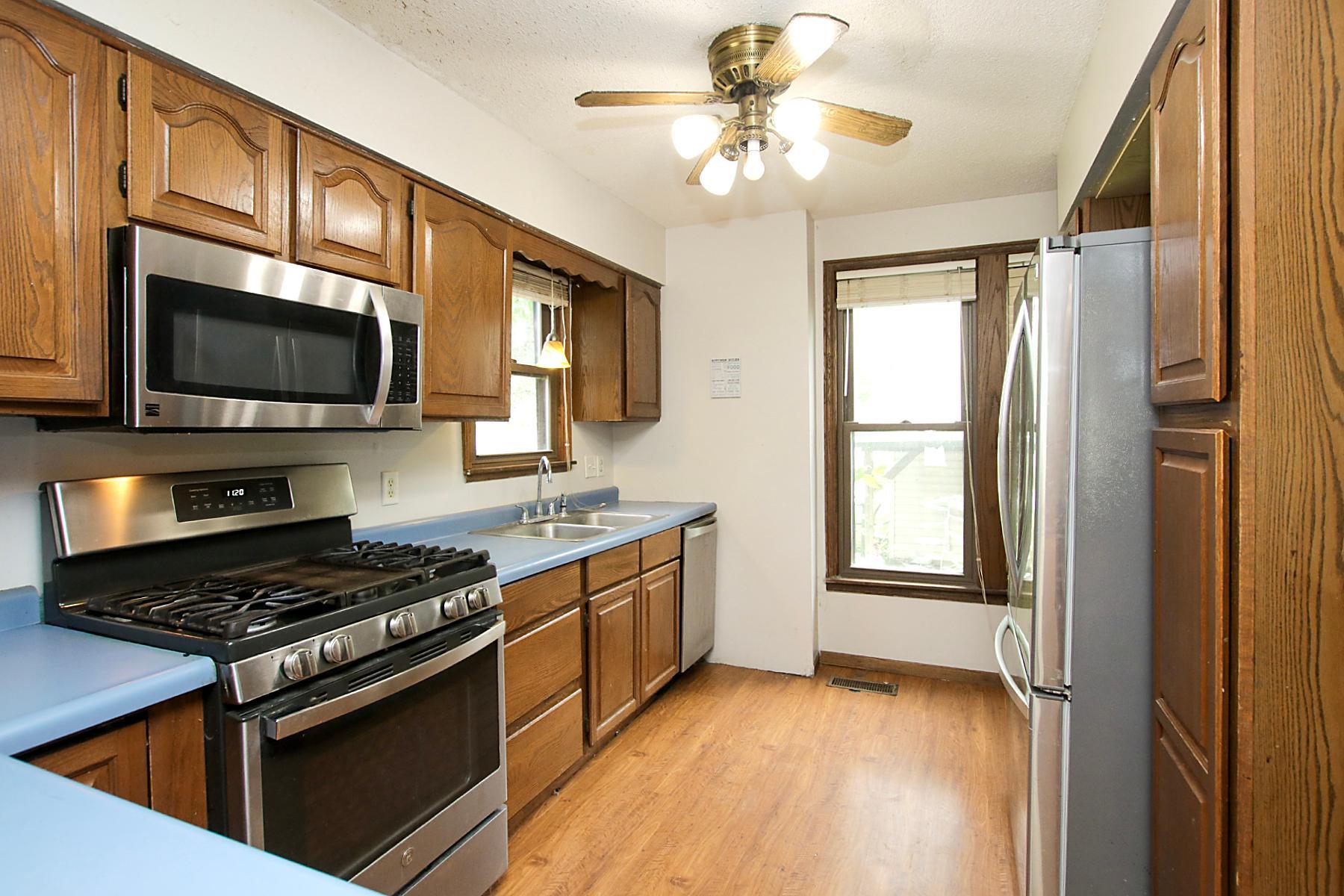 715 N Holcombe Ave, Litchfield, MN 55355