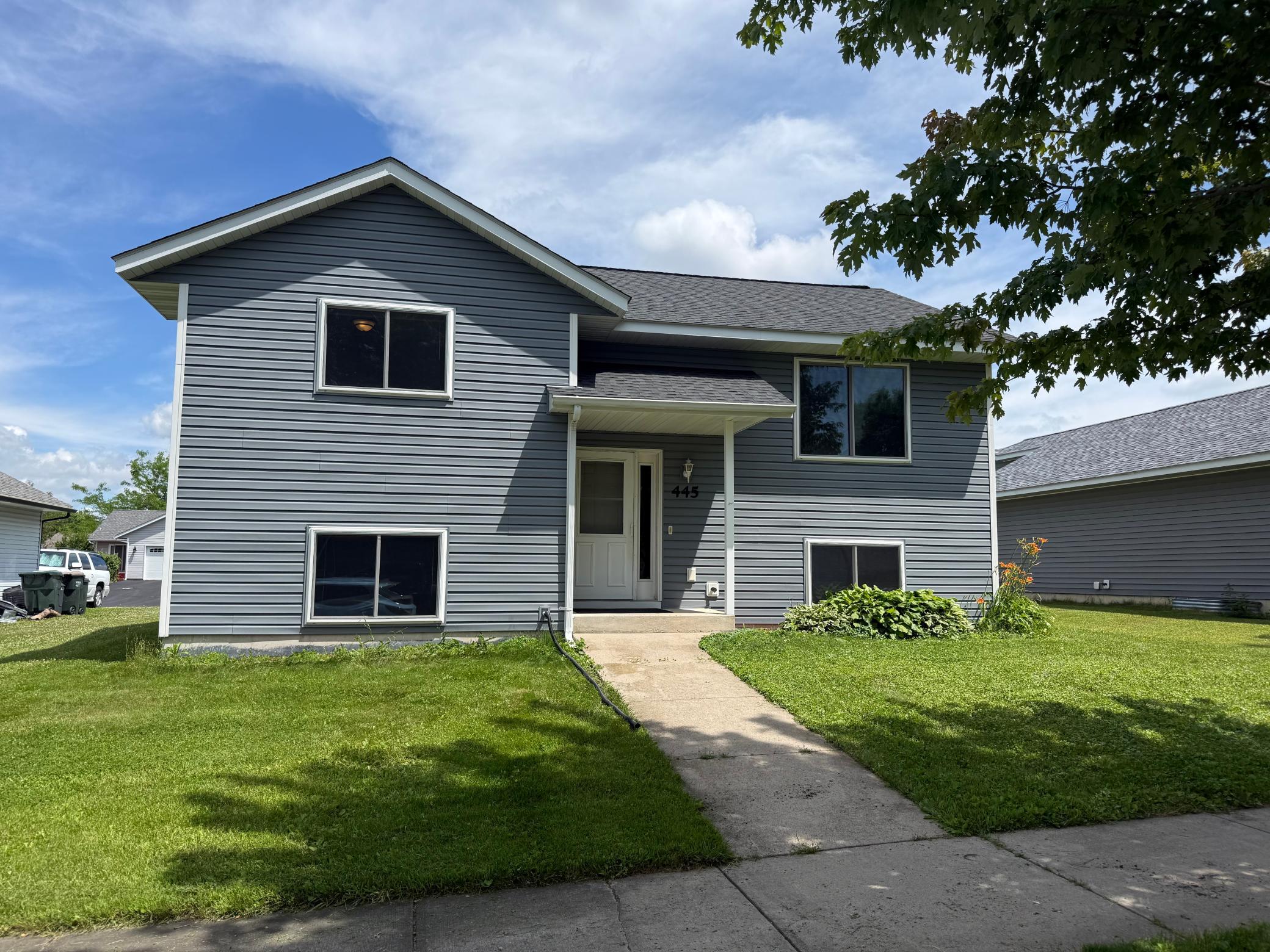 445 Maryland St NW, Hutchinson, MN 55350