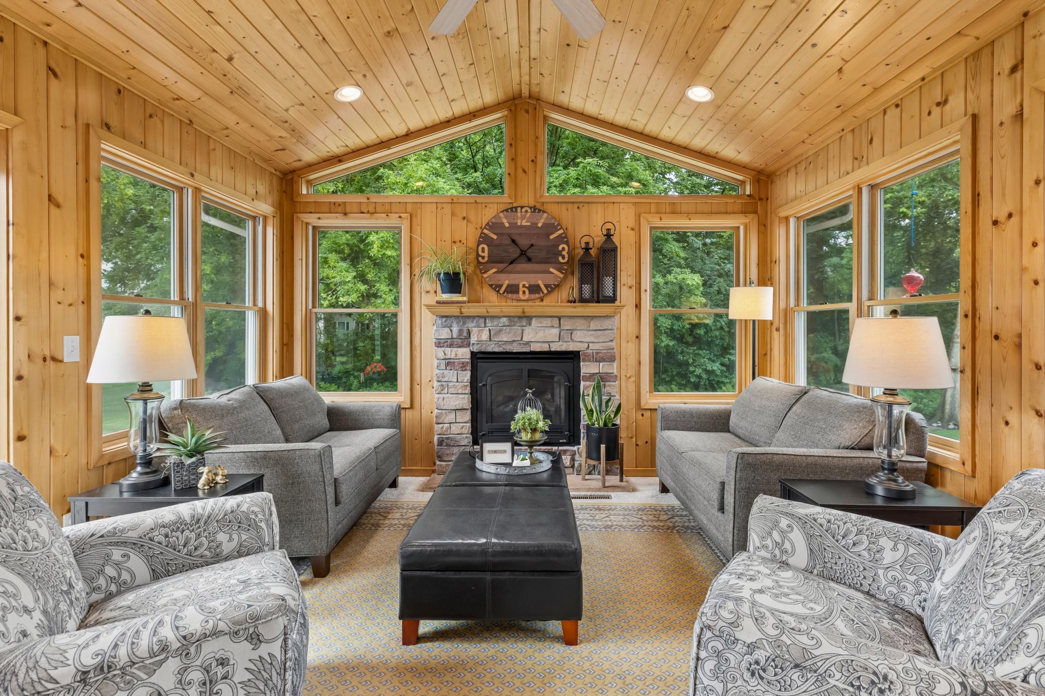 2609 91st Crescent N, Brooklyn Park, MN 55443