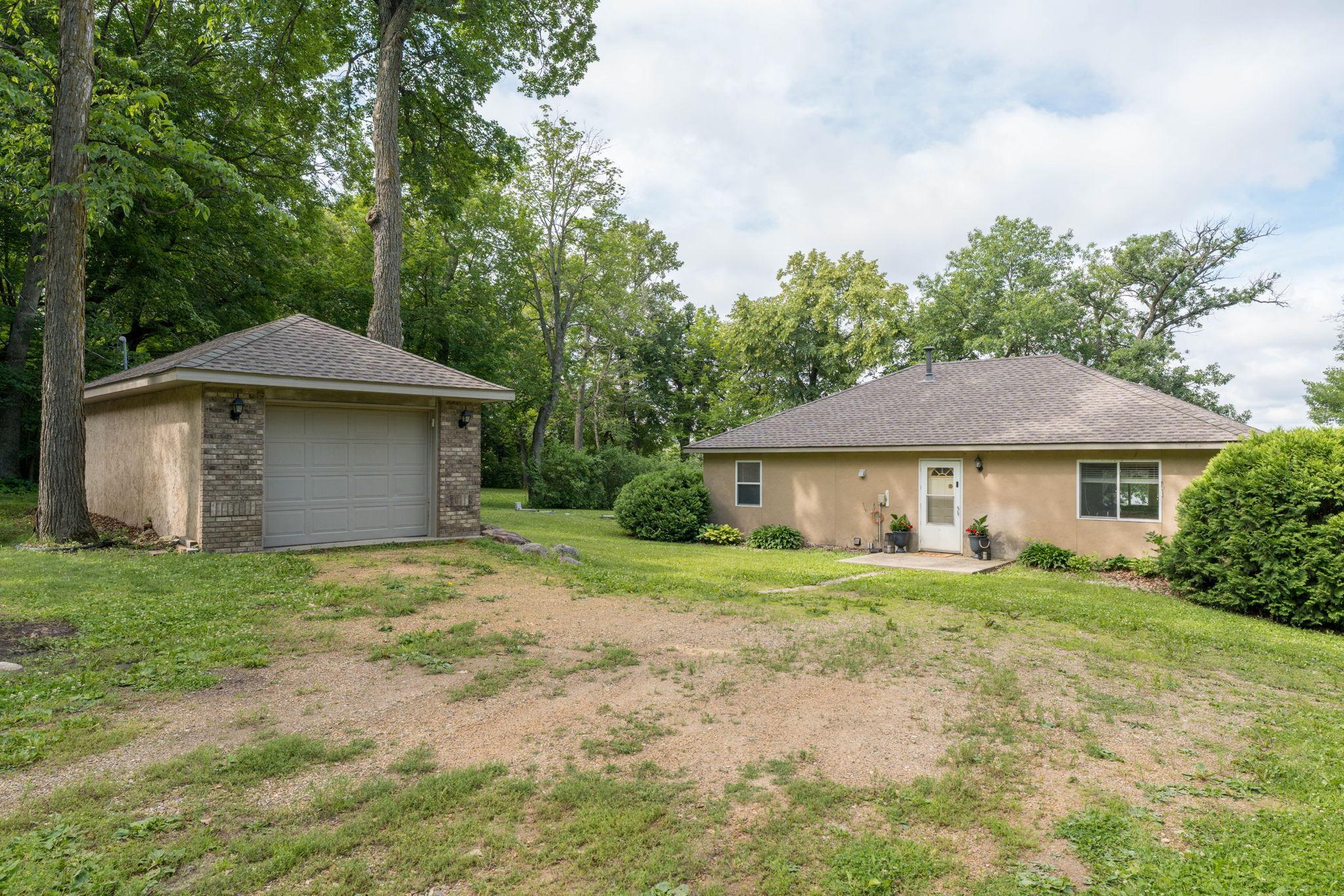 46747 Cape Horn Rd, Cleveland, MN 56017