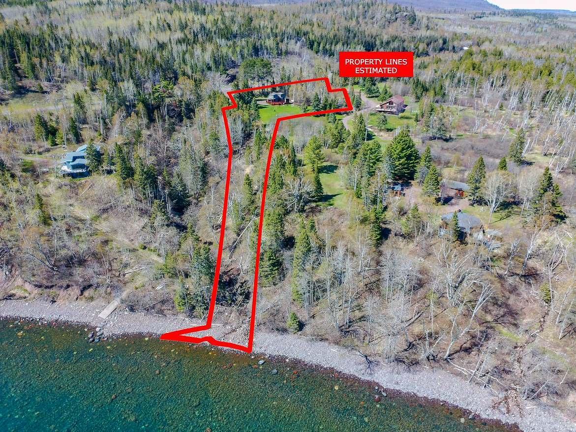 6076 Highway 61, Silver Bay, MN 55614