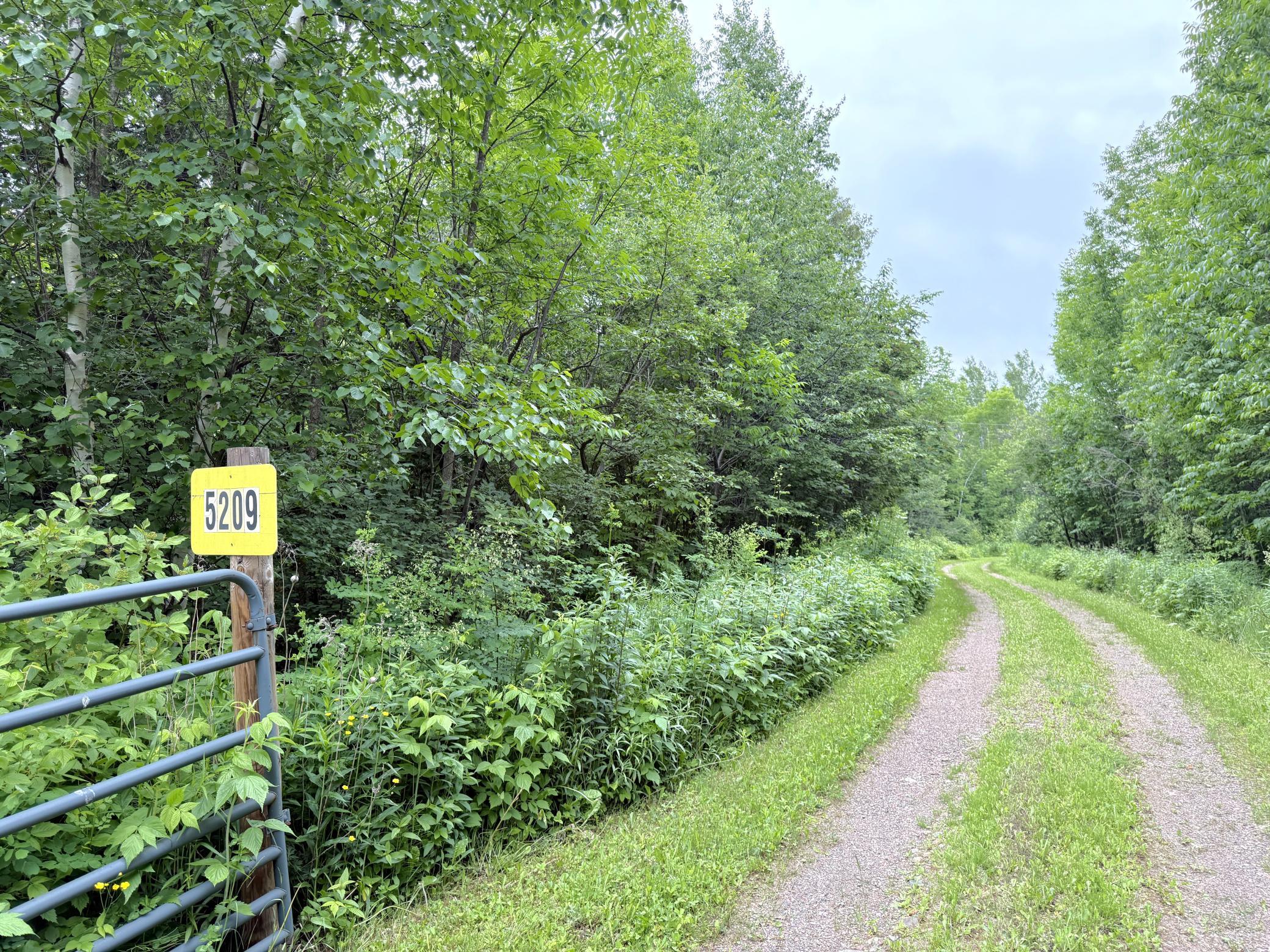 5209 Klinker Rd, Silver Bay, MN 55614