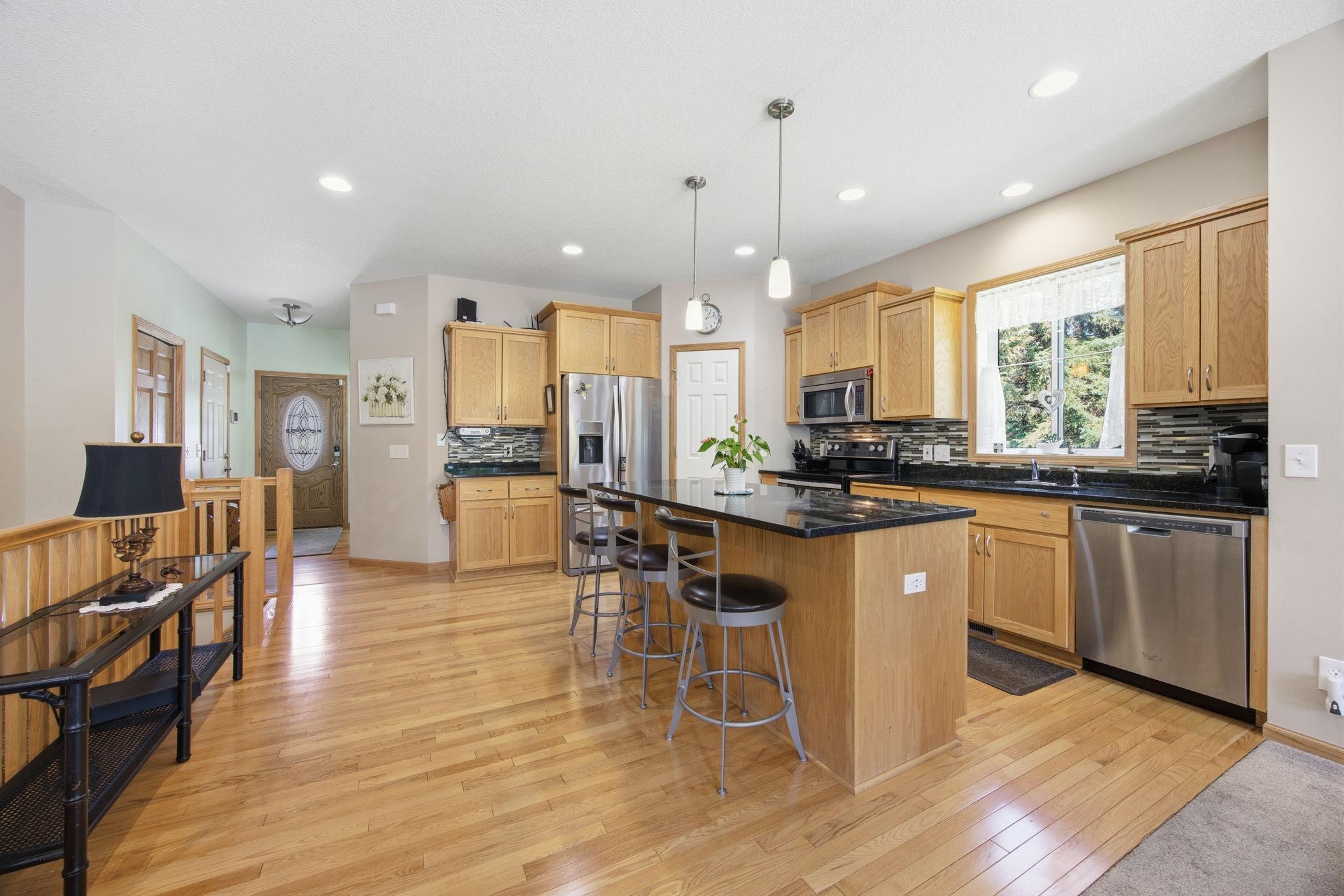 13205 Galena Way, Apple Valley, MN 55124