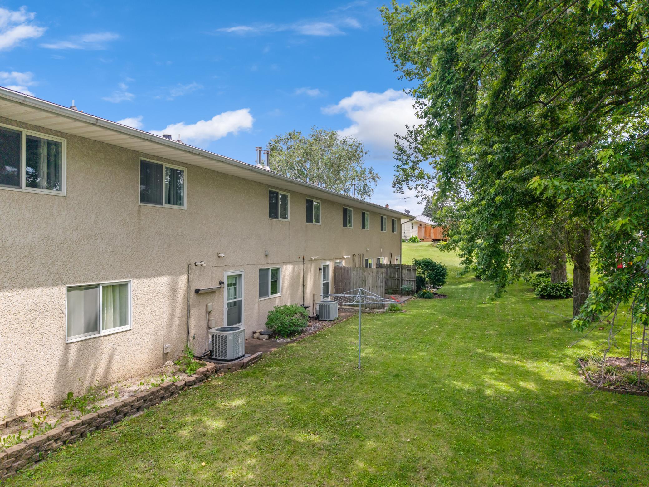 815 Kingston St N, Caledonia, MN 55921