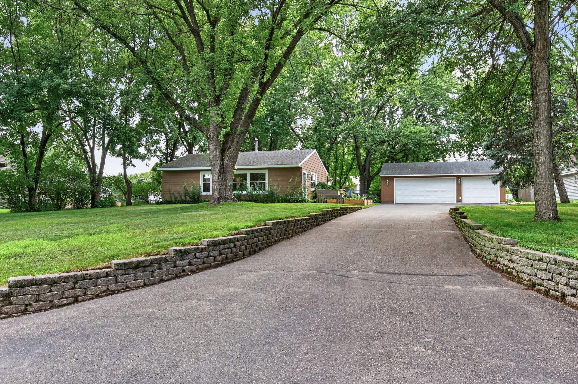 12260 Partridge St NW, Coon Rapids, MN 55448