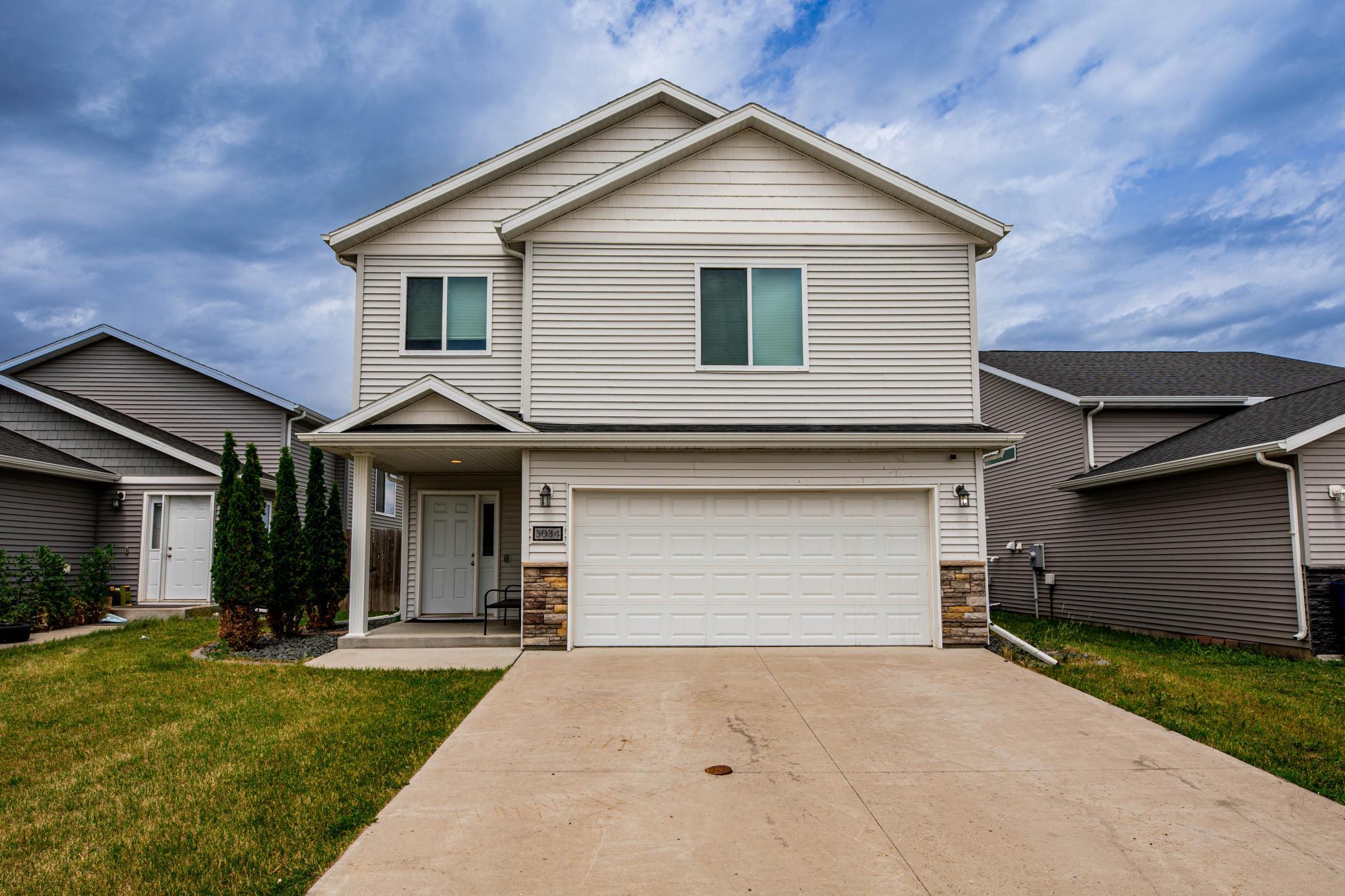 3034 38th Ave S, Moorhead, MN 56560