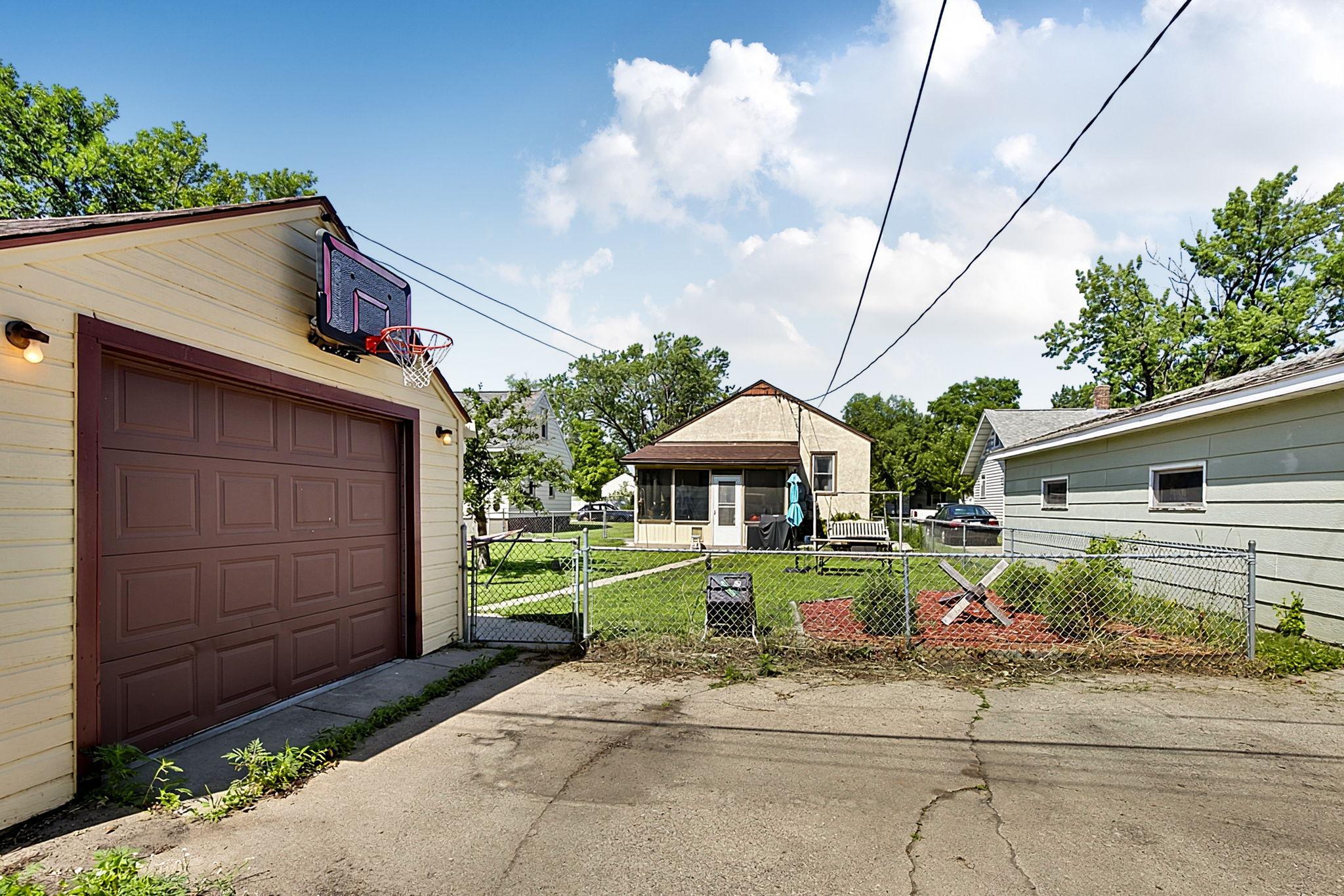 218 23rd Ave N, Saint Cloud, MN 56303