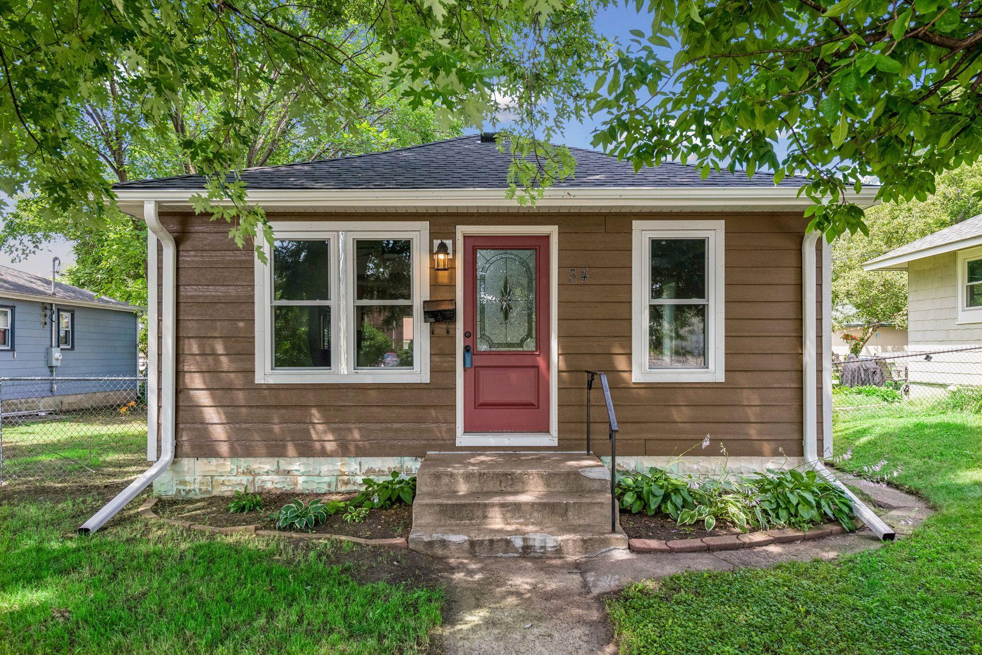 34 14th Ave N, Hopkins, MN 55343