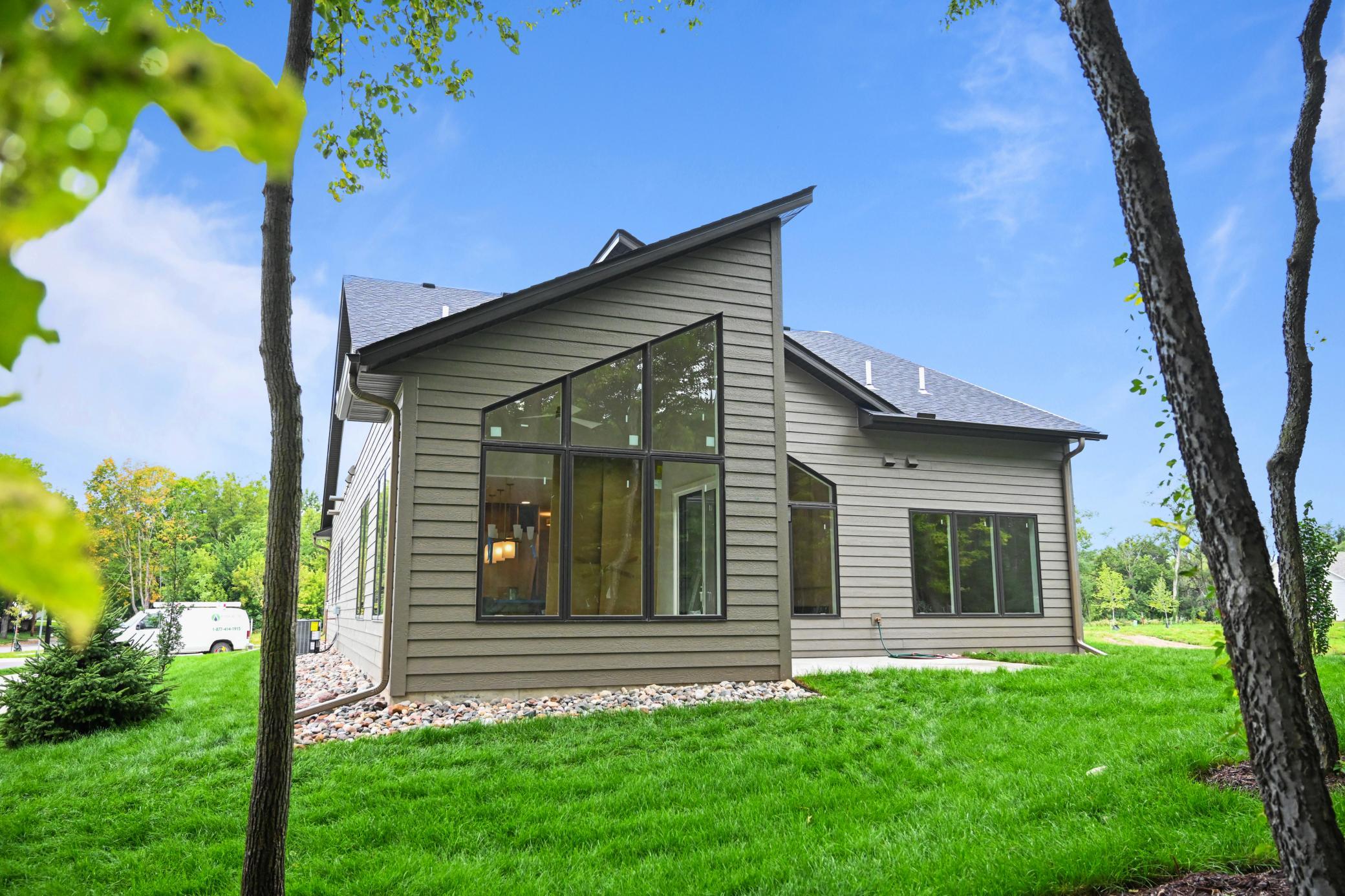 600 Kraewood Dr, Northfield, MN 55057