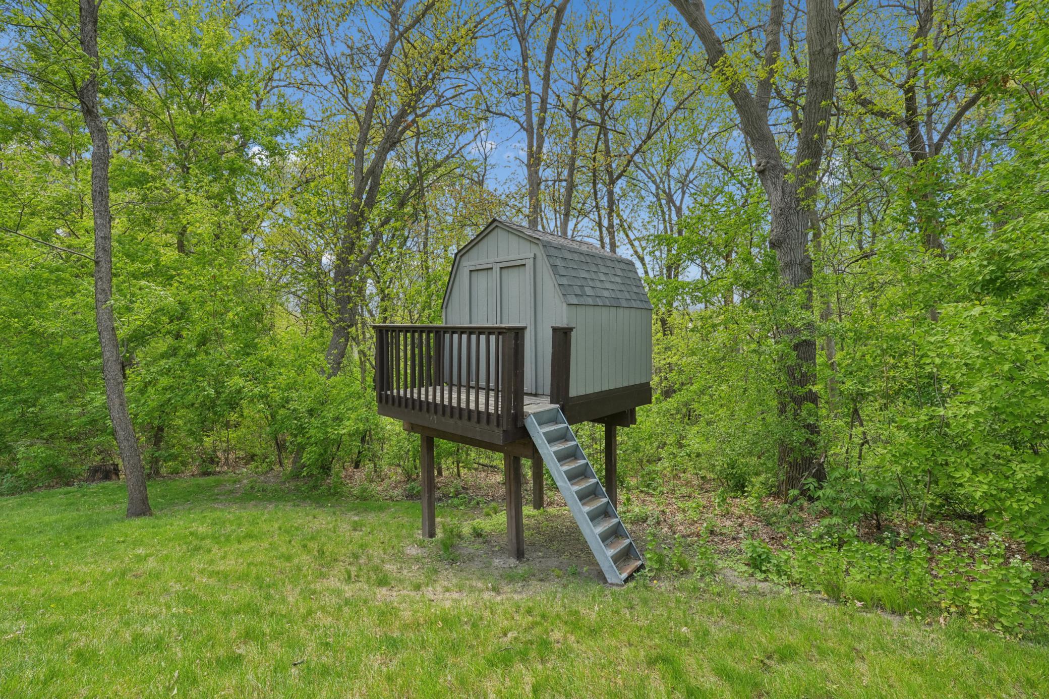 12054 Gantry Ln, Apple Valley, MN 55124