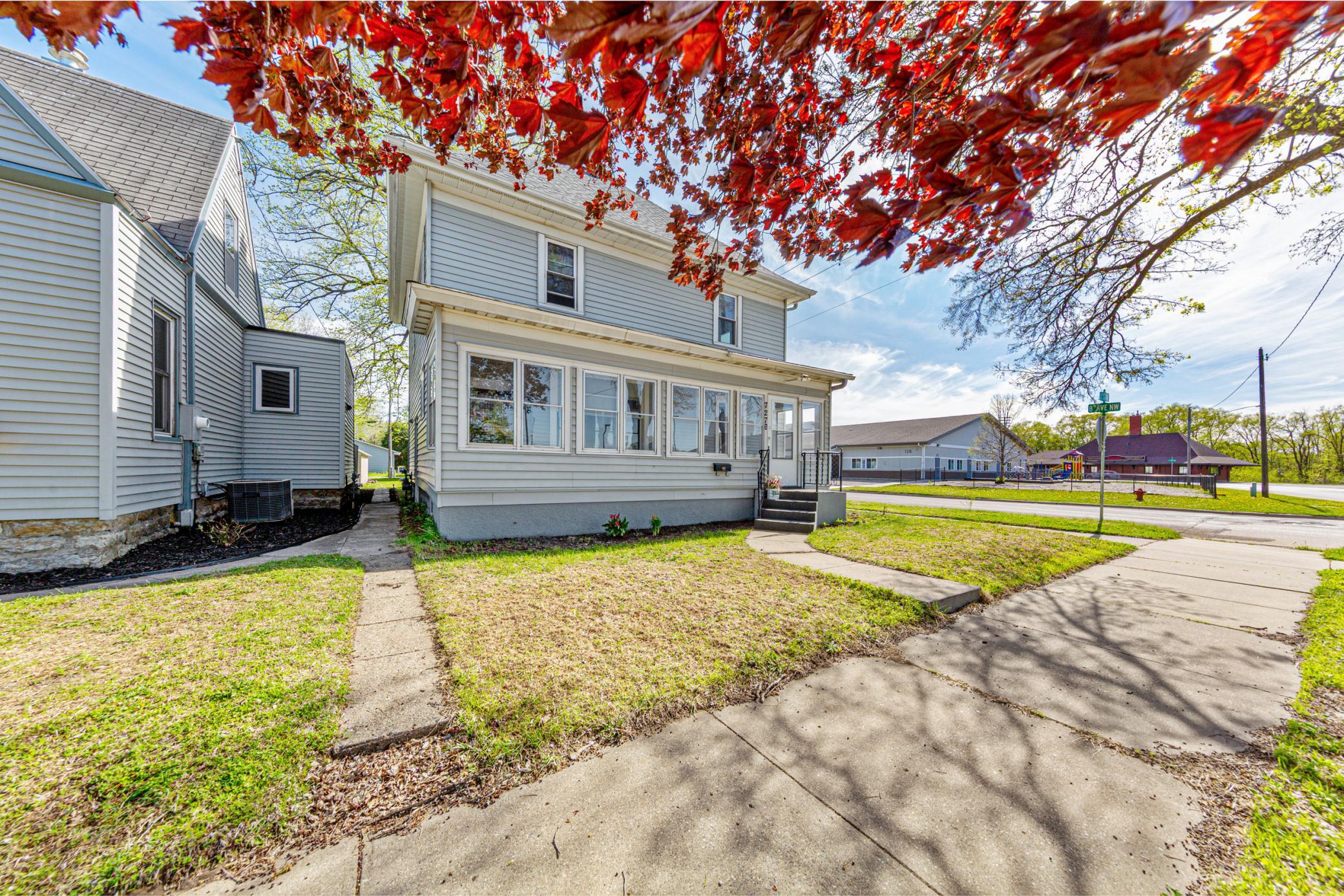 727 2nd St NW, Faribault, MN 55021