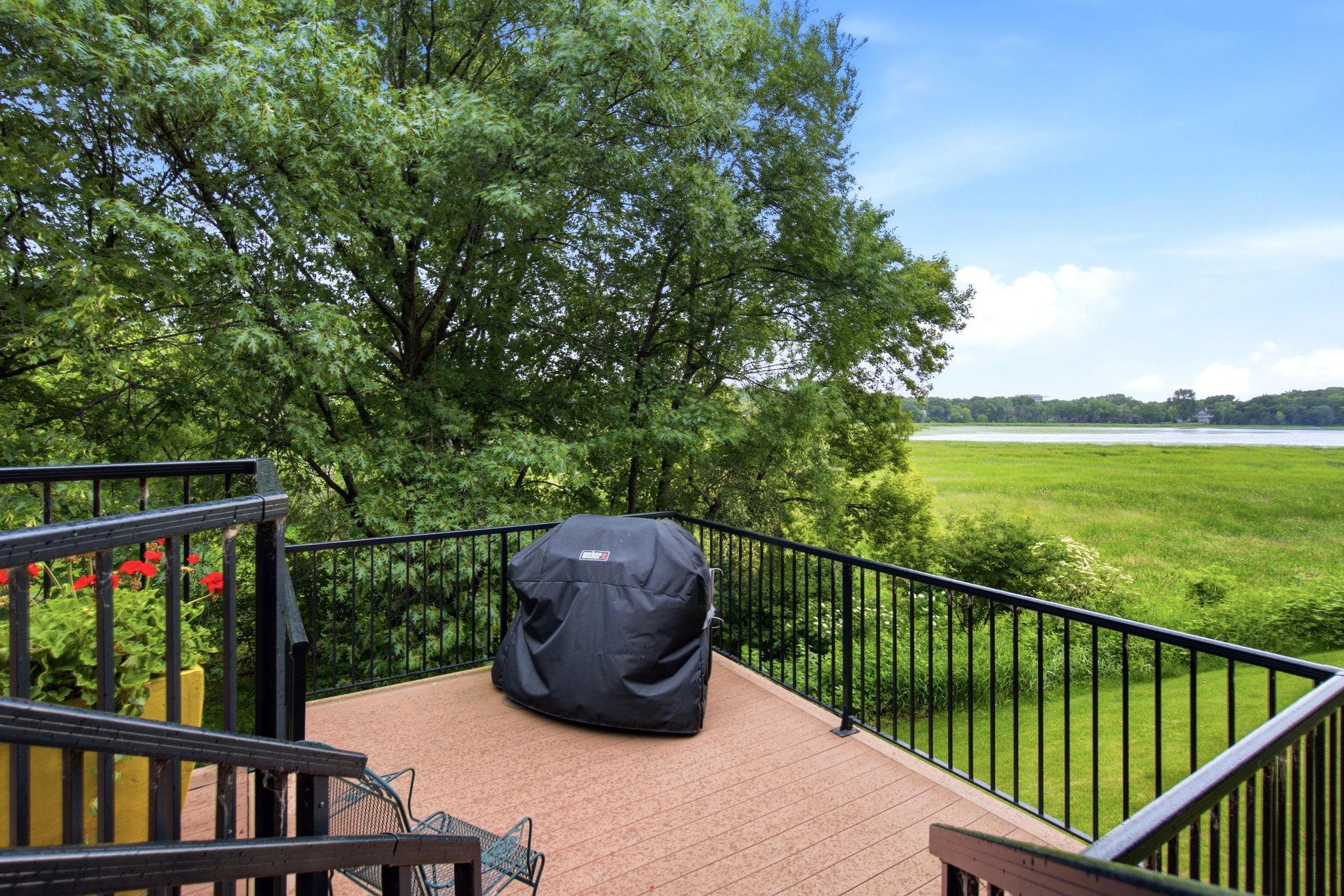14319 Stewart Ln #207, Minnetonka, MN 55345