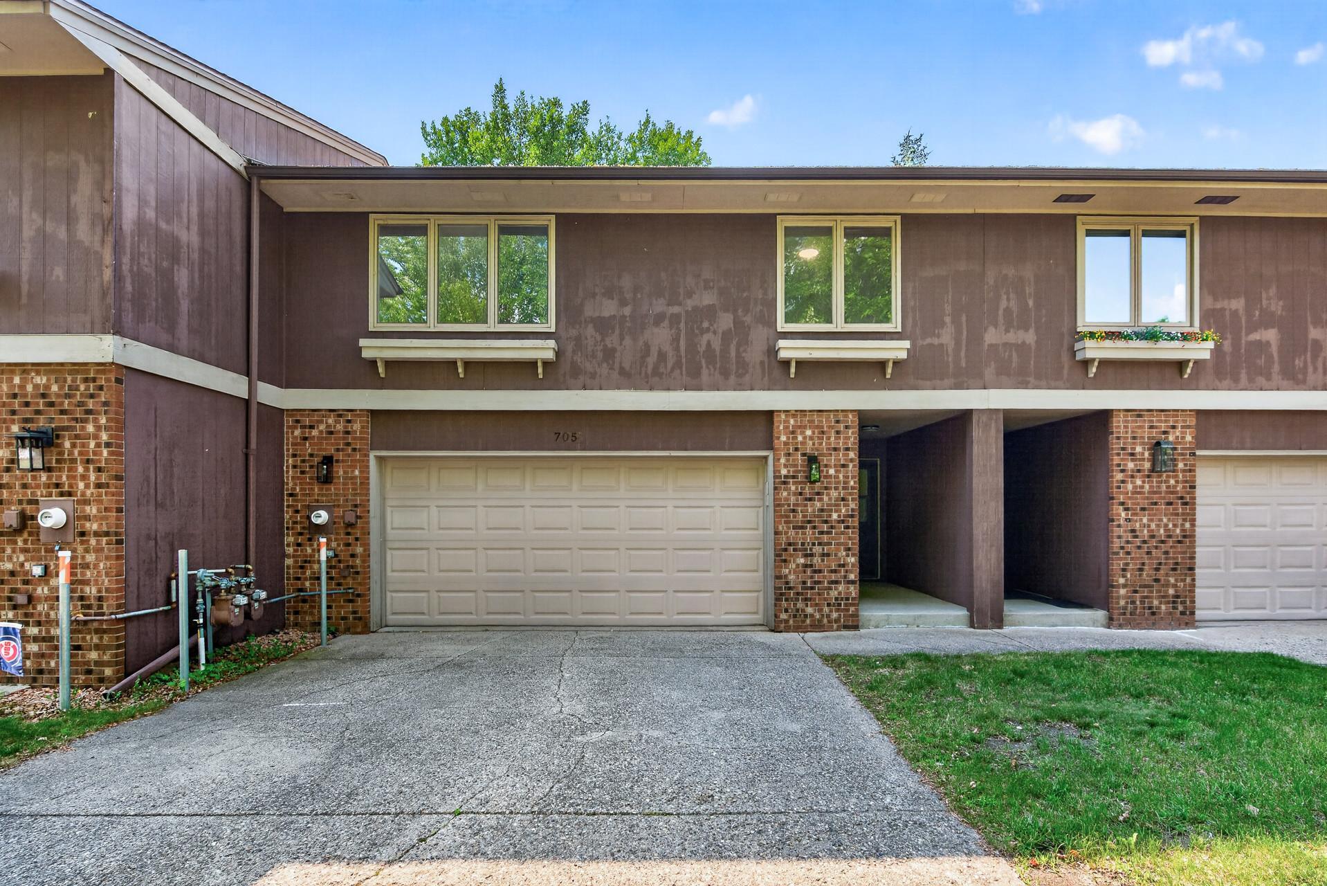 705 Green Ave SE, Watertown, MN 55388