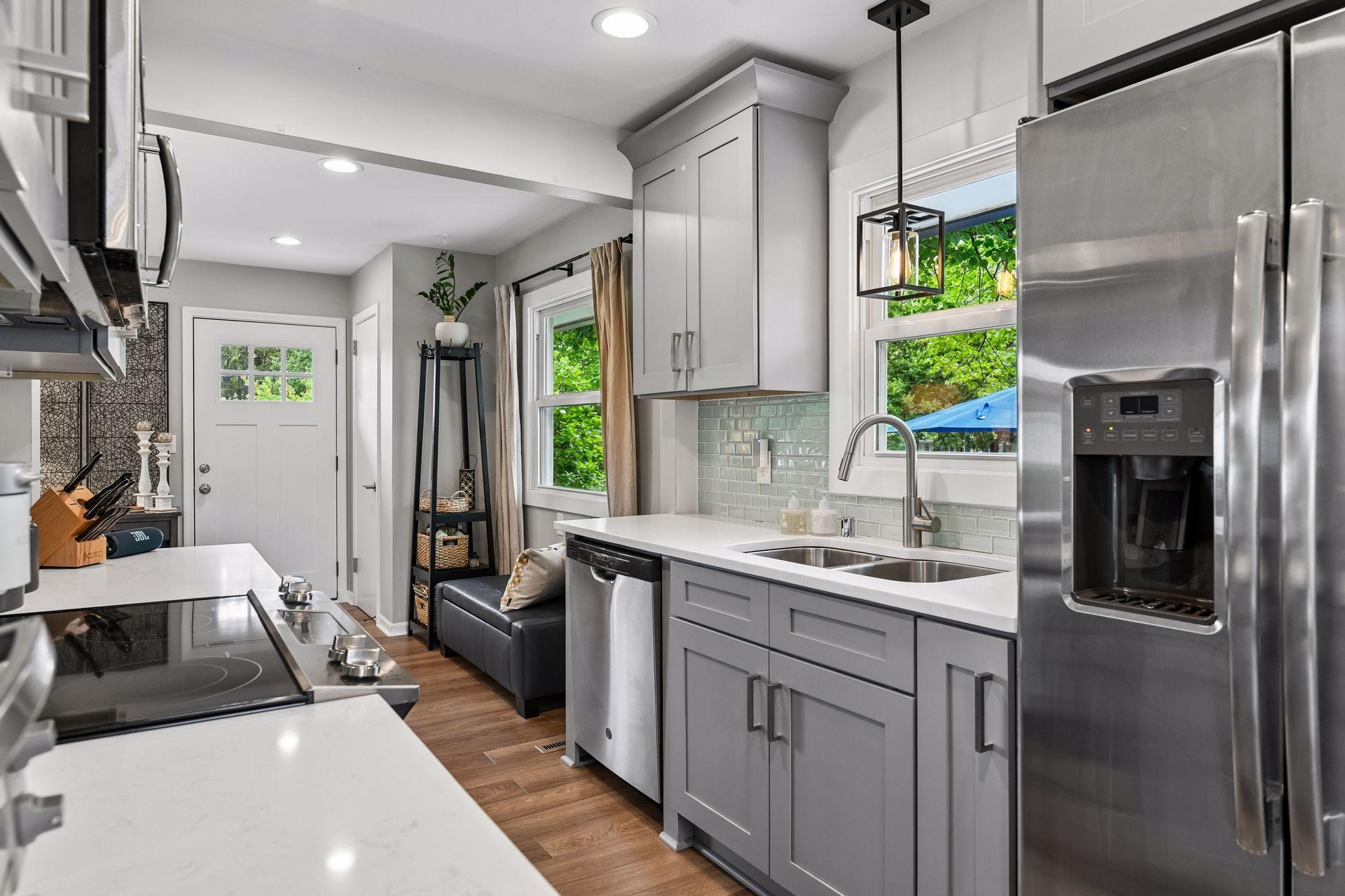 1660 Melrose Ave, Saint Louis Park, MN 55426