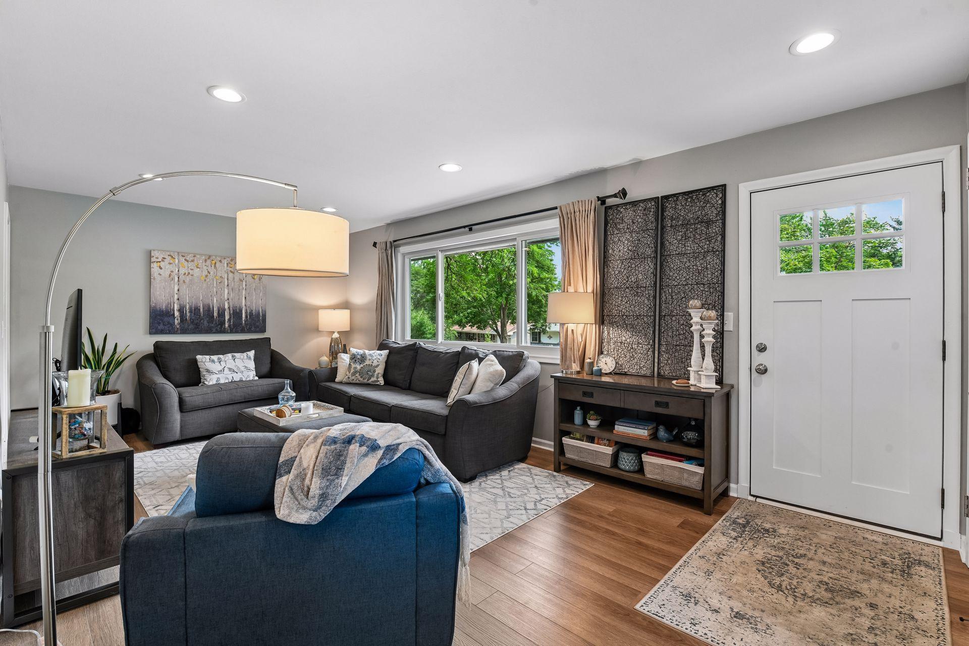 1660 Melrose Ave, Saint Louis Park, MN 55426