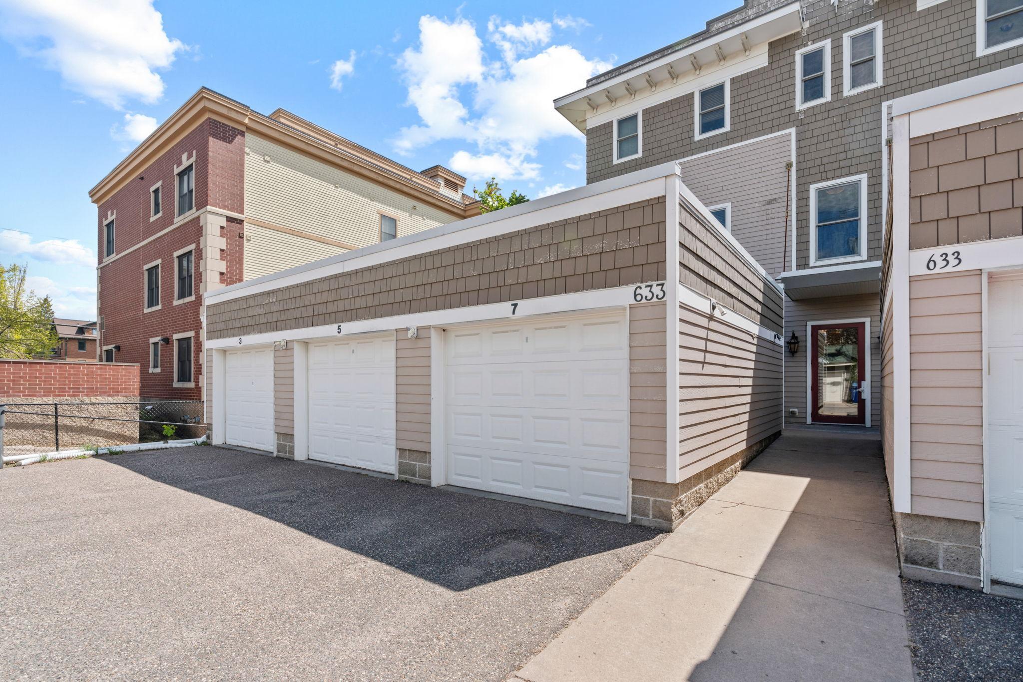 633 Dayton Ave #5, Saint Paul, MN 55104
