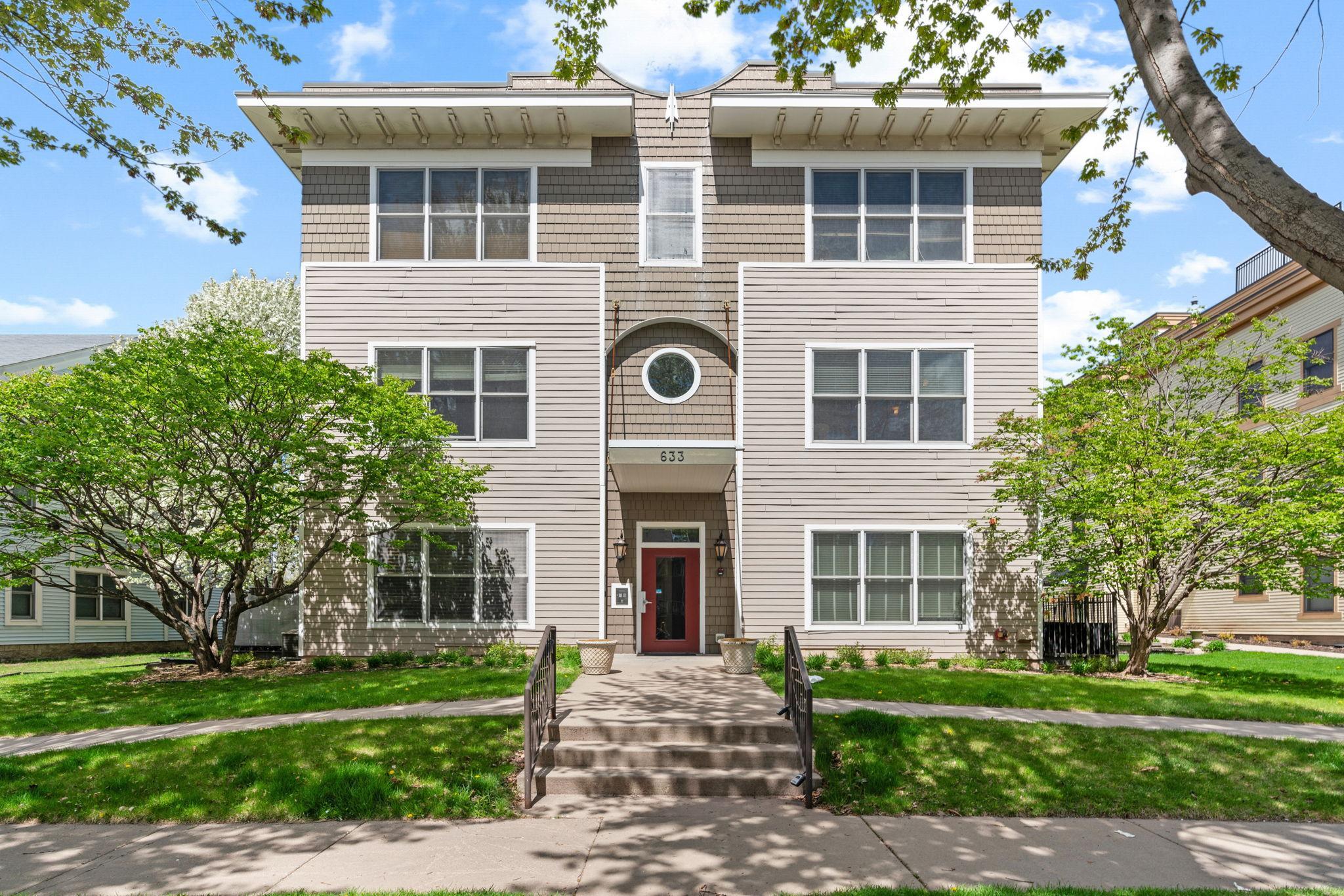 633 Dayton Ave #5, Saint Paul, MN 55104
