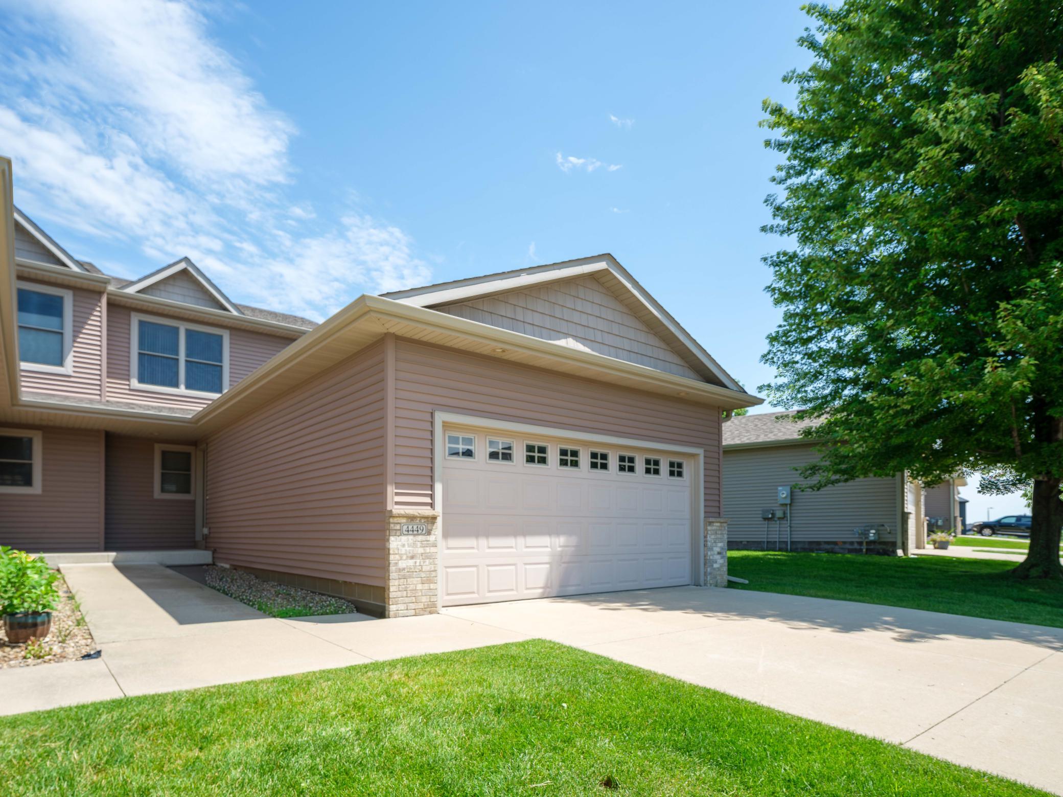 4449 Heritage Pl NW, Rochester, MN 55901