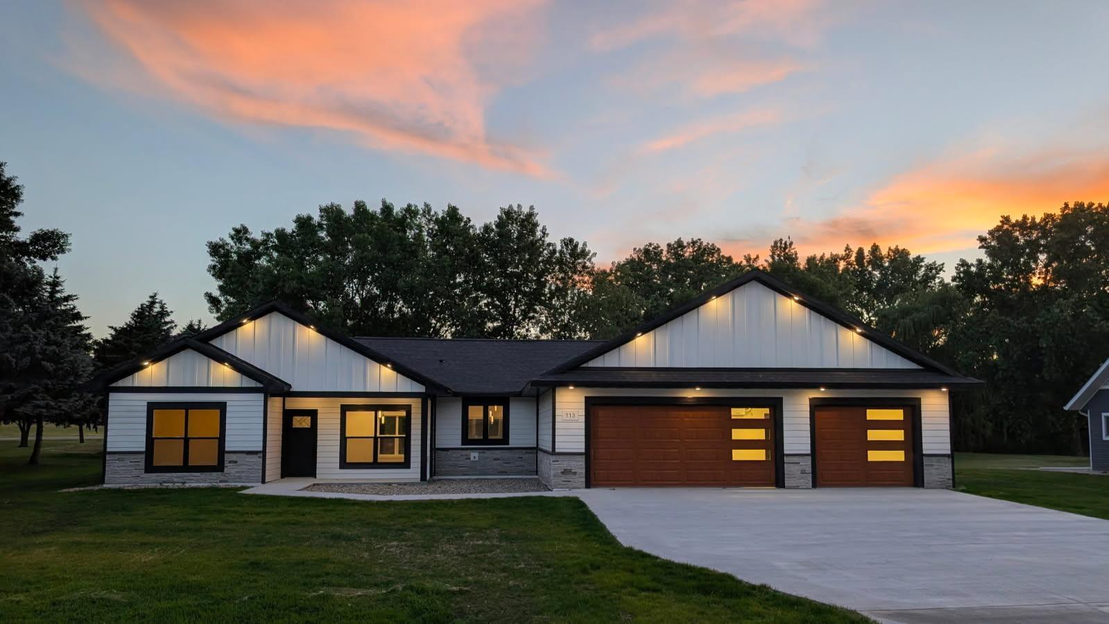 113 Par View Est, Montevideo, MN 56265