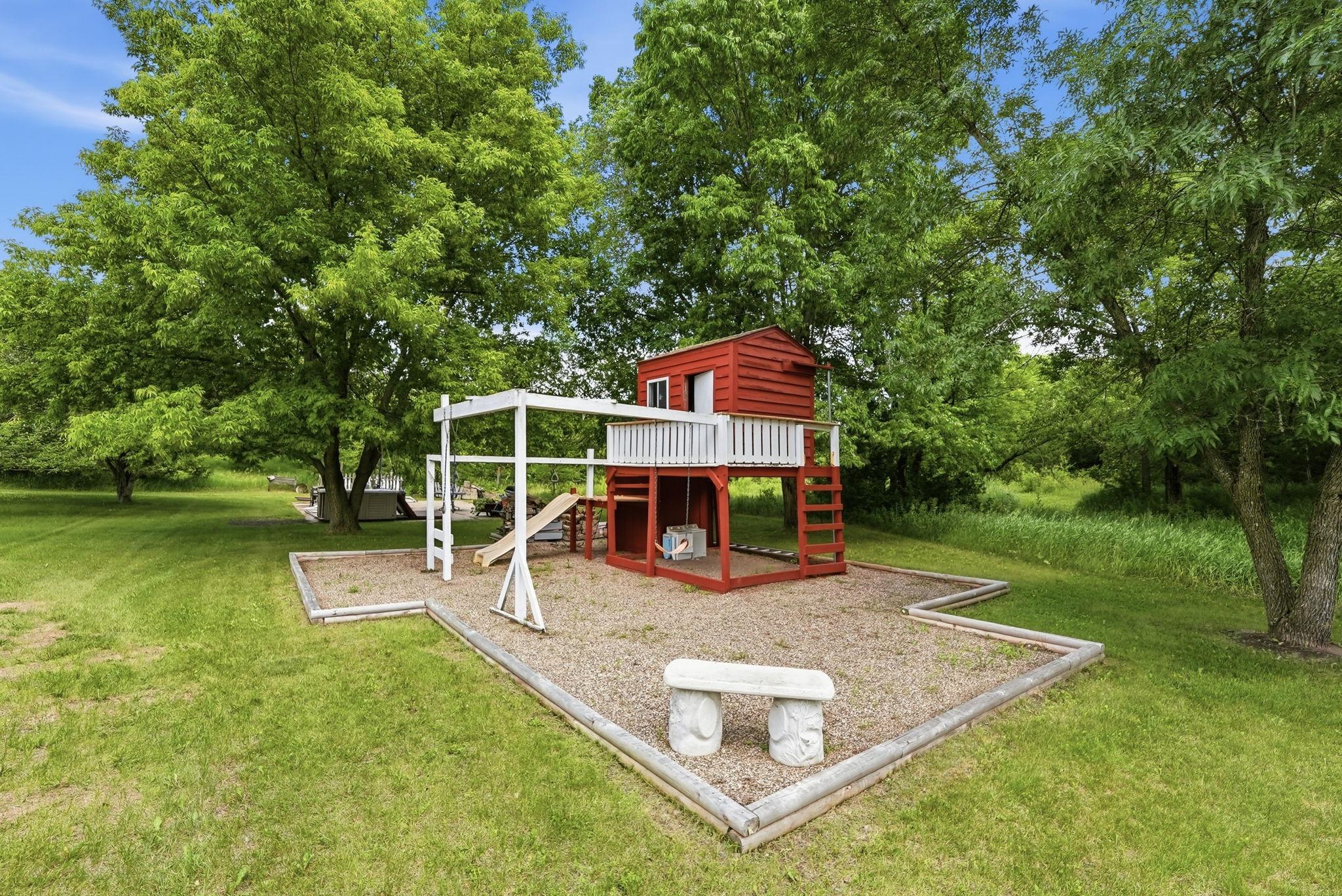 6636 Hidden Ln, South Haven, MN 55382