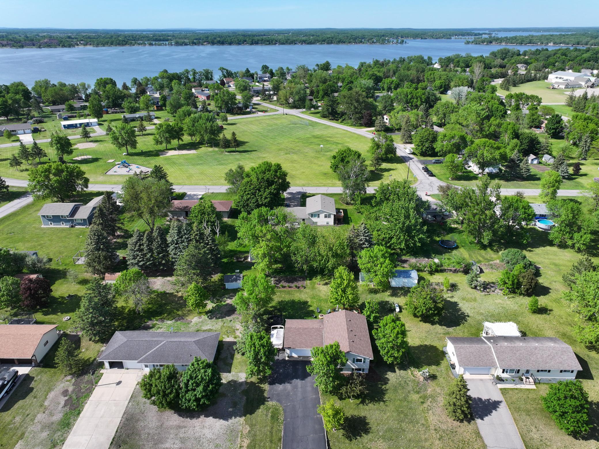 1103 Tabbert Rd NW, Alexandria, MN 56308
