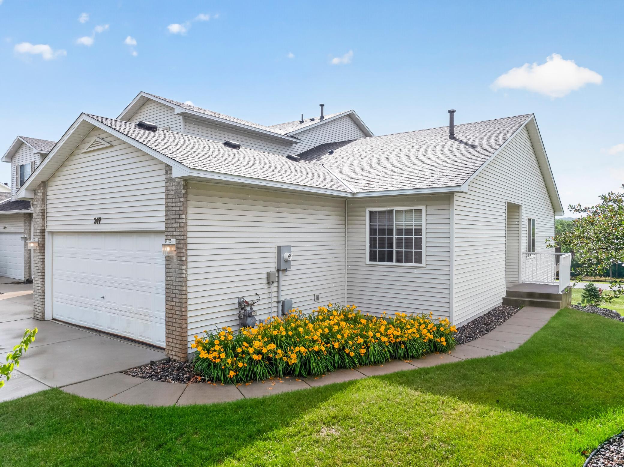 317 Archibald Ln, Dundas, MN 55019